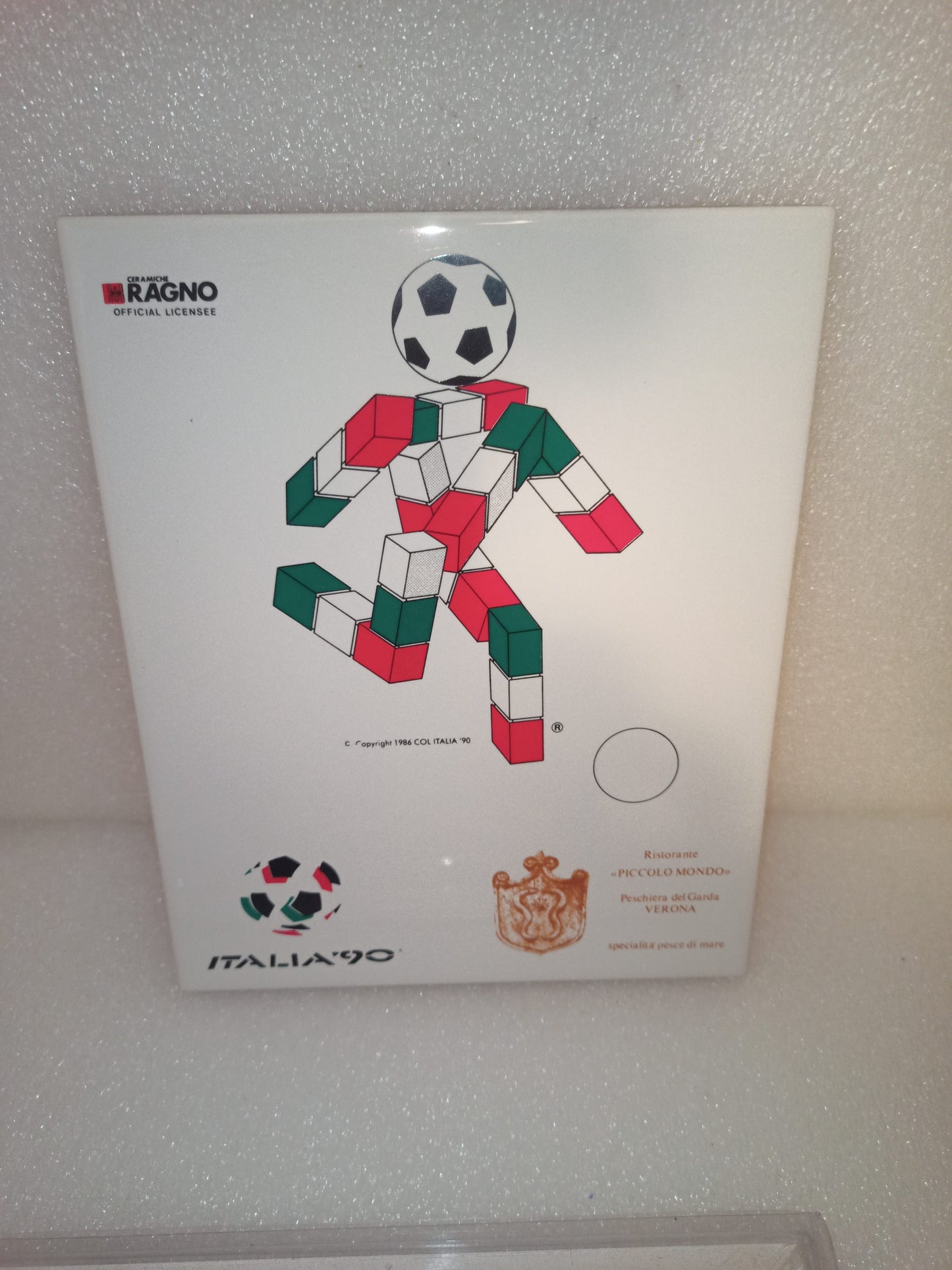 Piastrella Smaltata Ciao Italia 90 Ceramiche Ragno
Serie Esclusiva per ristoranti