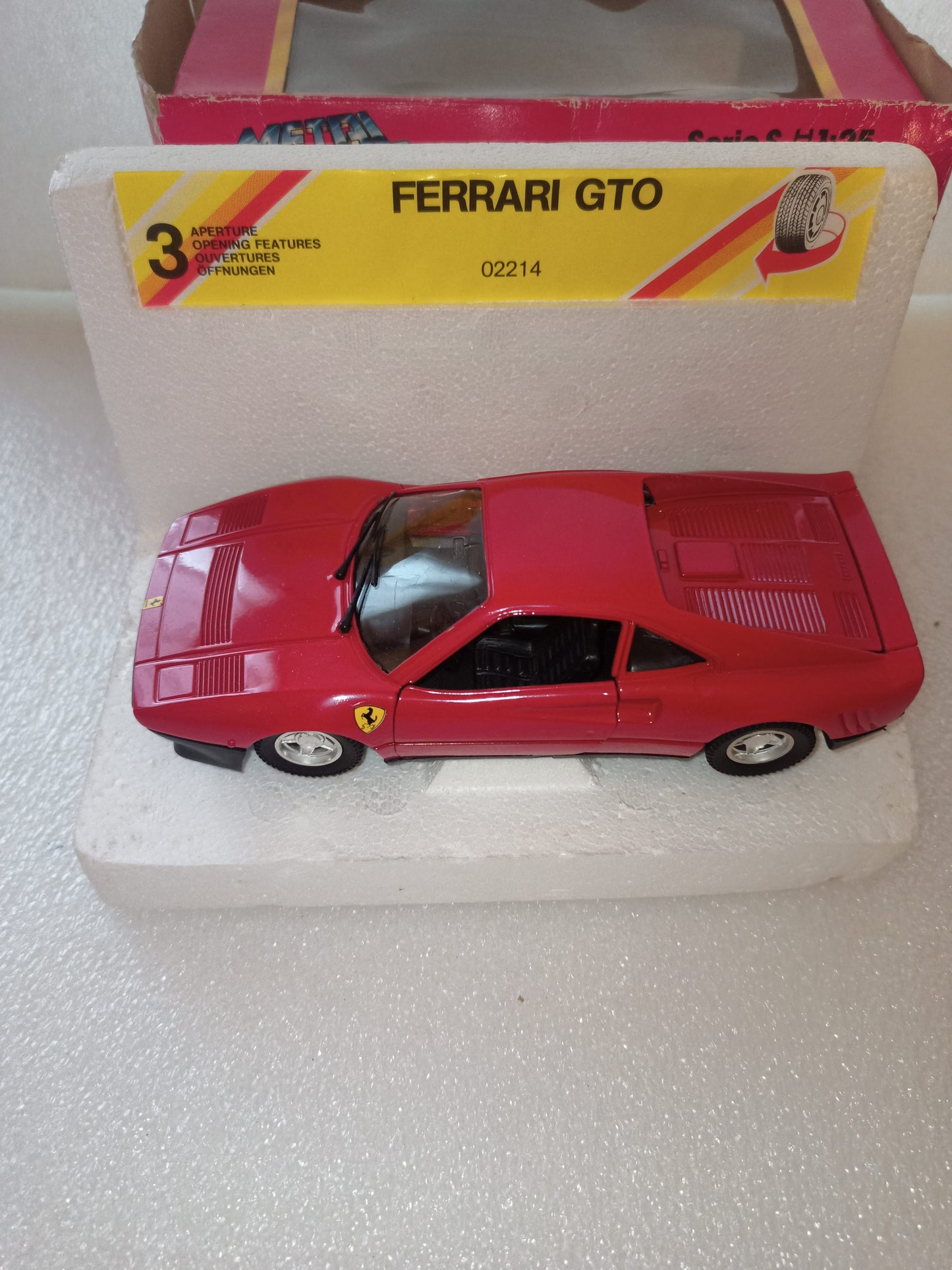 Ferrari GTO Polistil Cod.02214

Scala 1:25

Made in Italy