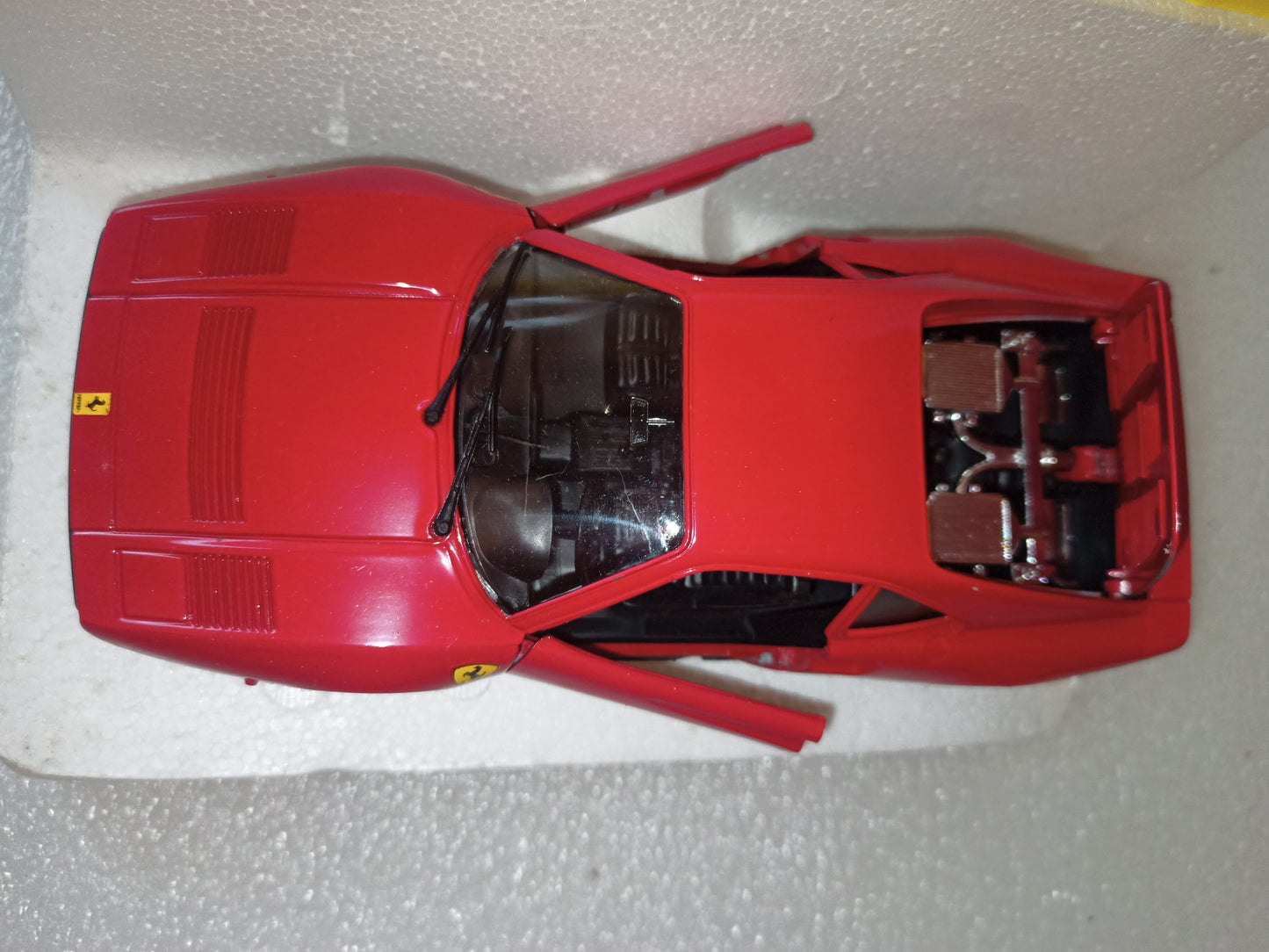 Ferrari GTO Polistil Cod.02214

Scala 1:25

Made in Italy