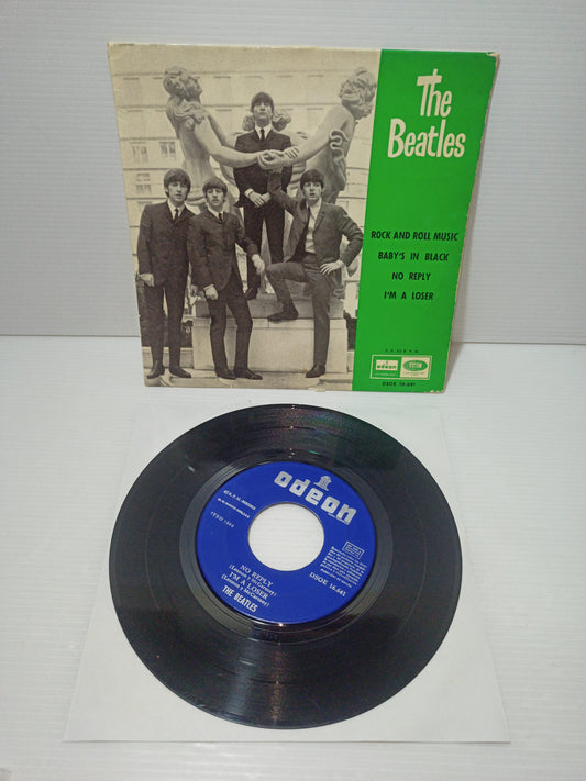 Rock And Roll Music ..The Beatles EP 45 giri

Edito negli anni 60 da Odeon Cod.DSOE 16.641