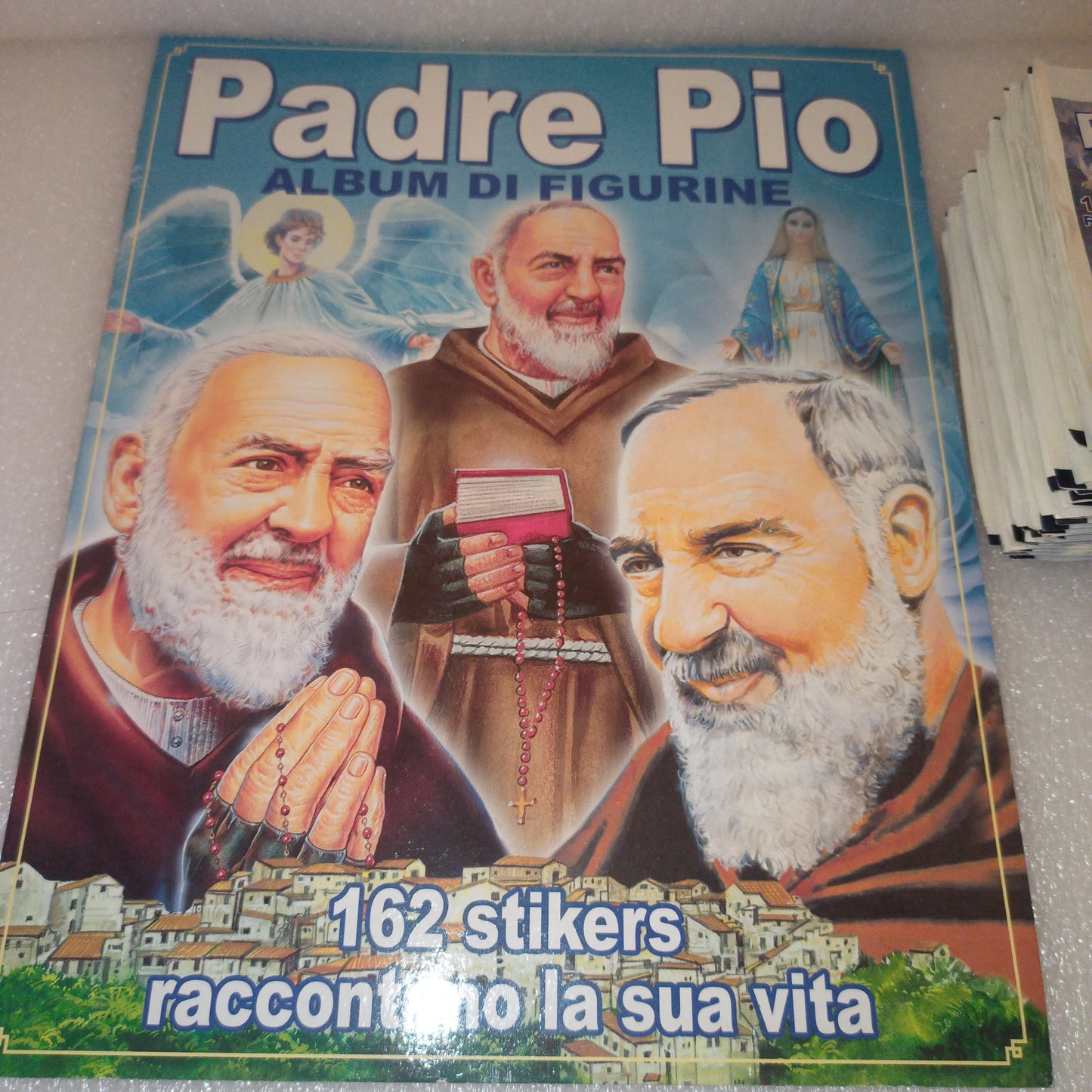 Padre Pio Album Di Figurine Vuoto + 55 Pacchetti sigillati