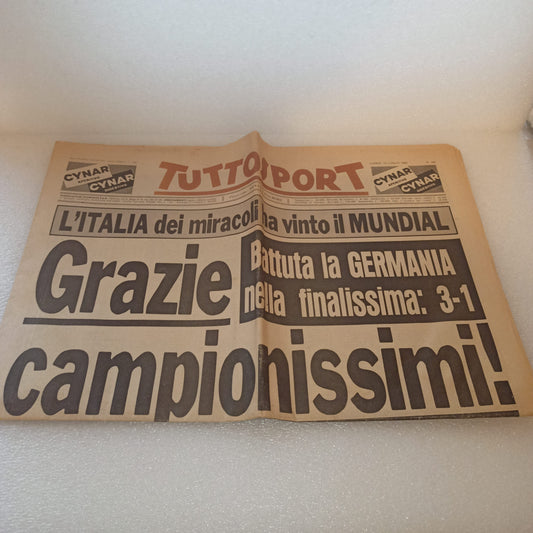 Tuttosport Grazie Campionissimi Mondiali Calcio Spagna 1982
Copia originale del Lunedì 12 luglio 1982