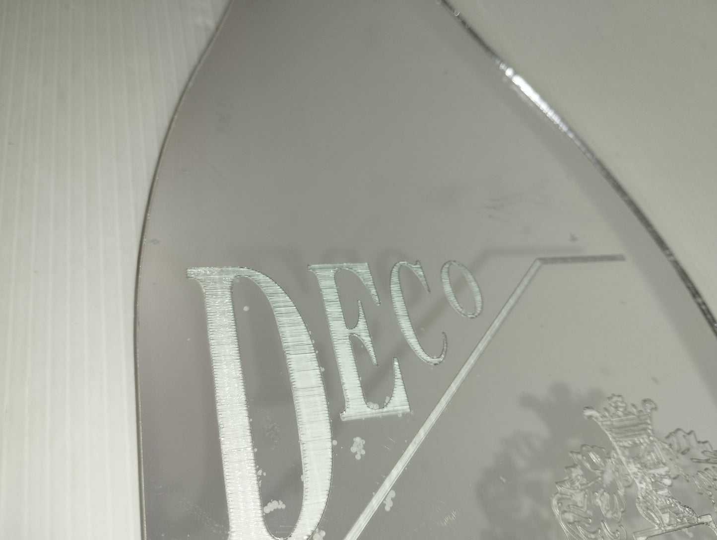 Insegna Pubblicitaria Deco Conti Bernardi In Plexiglass
Effetto specchio