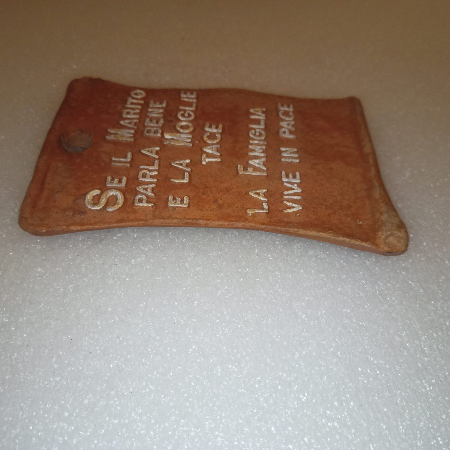 Formella Con Proverbio In Cotto Vintage
Misure formella 16 x 12 cm circa
Da appendere