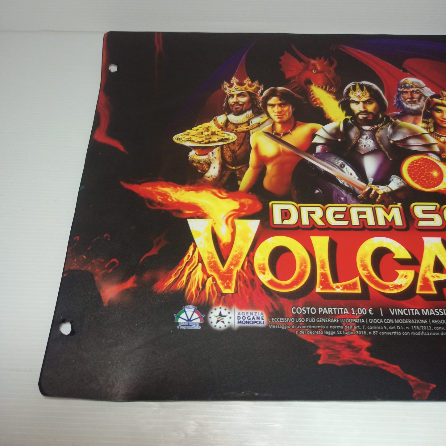 Dreams Set Volcano Sfondo Slot Machine Originale
In plastica flessibile
Misure 44 x 31 cm circa