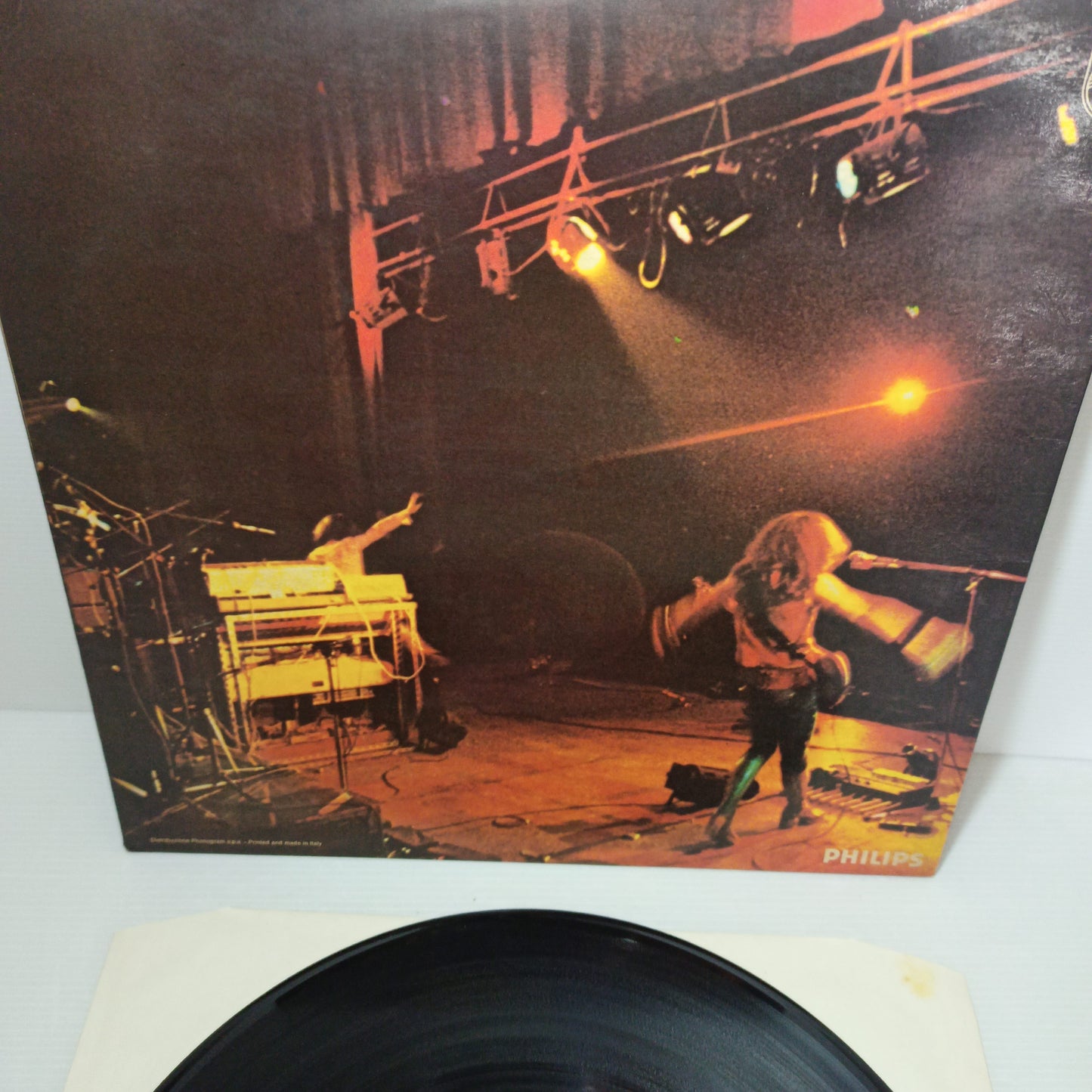 Le Orme In Concerto LP 33 Giri

Edito nel 1974 da Philips Cod.6323029A