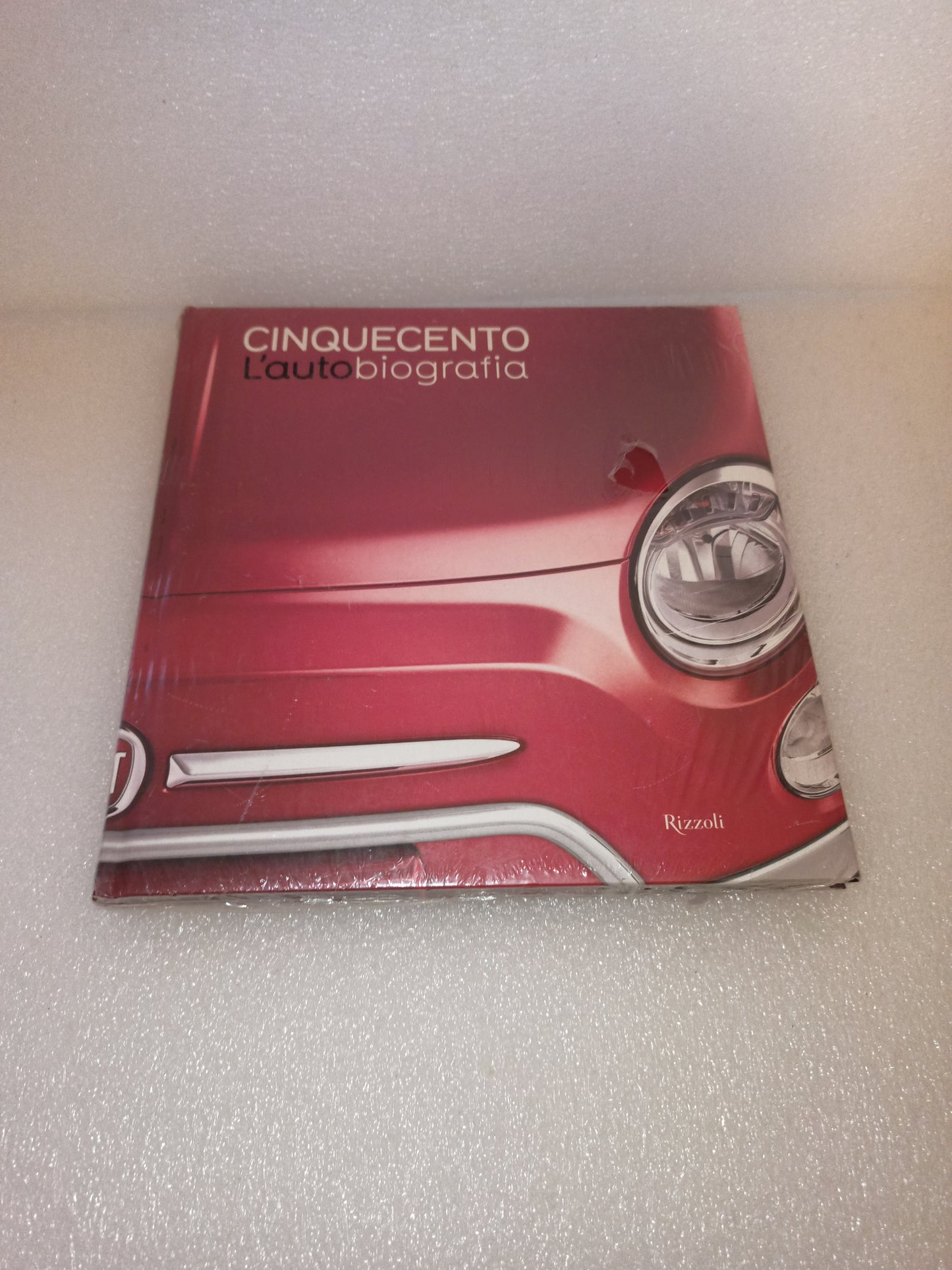 Cinquecento L'autobiografia
Edito nel 2011 da Rizzoli
Copertina rigida