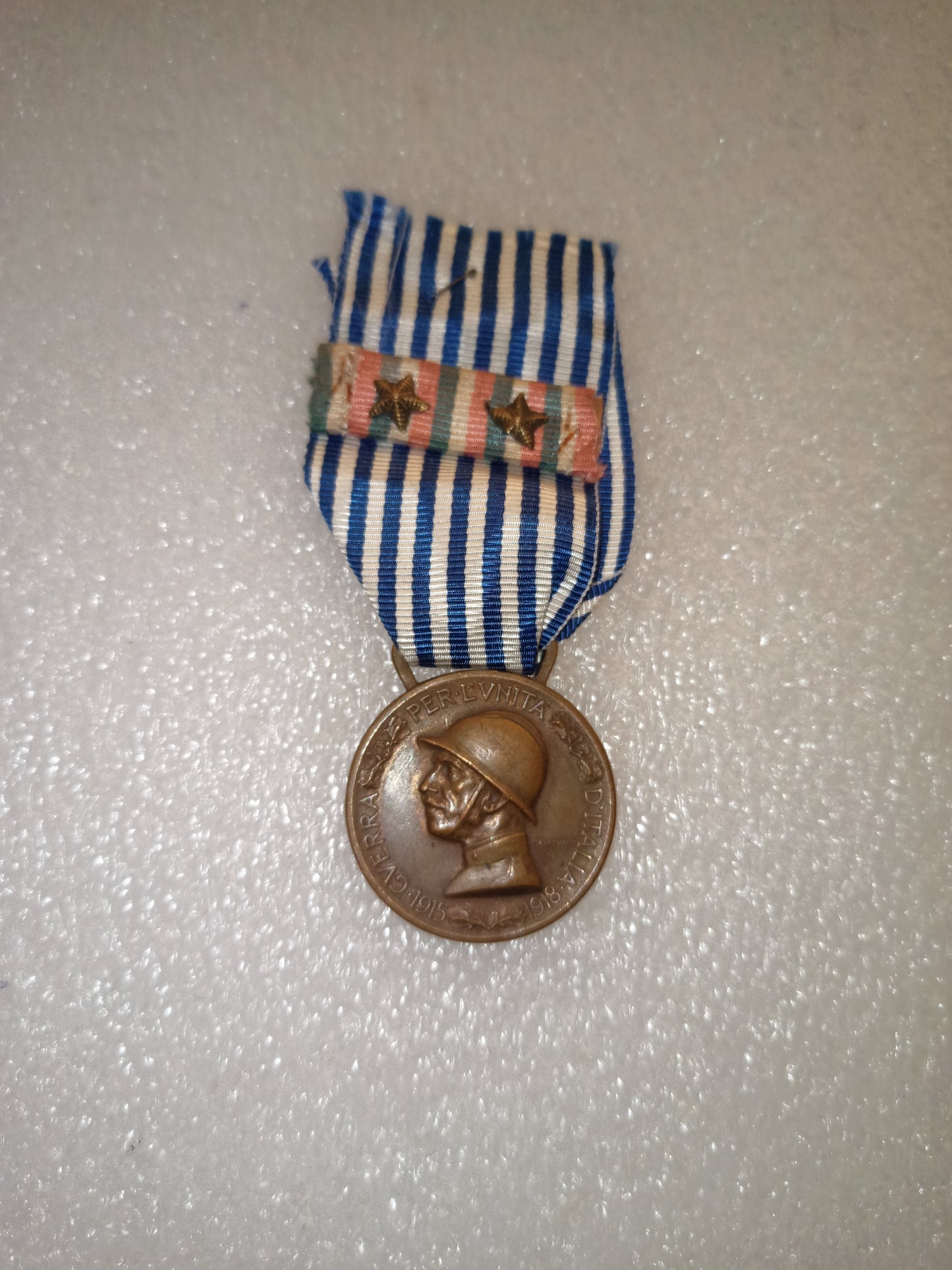 Medaglia Guerra Per L' Unità d'Italia 1915/18 Originale
Coniata nel bronzo nemico