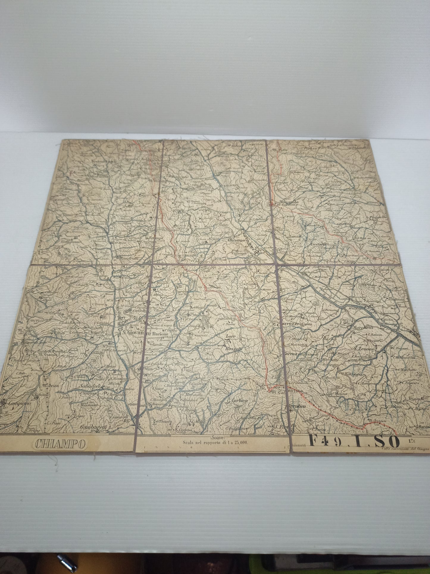 Antica Cartina Telata Chiampo scala 1:25.000
Datata giugno 1902
Dimensioni carta 40 x 39 cm circa
Rara