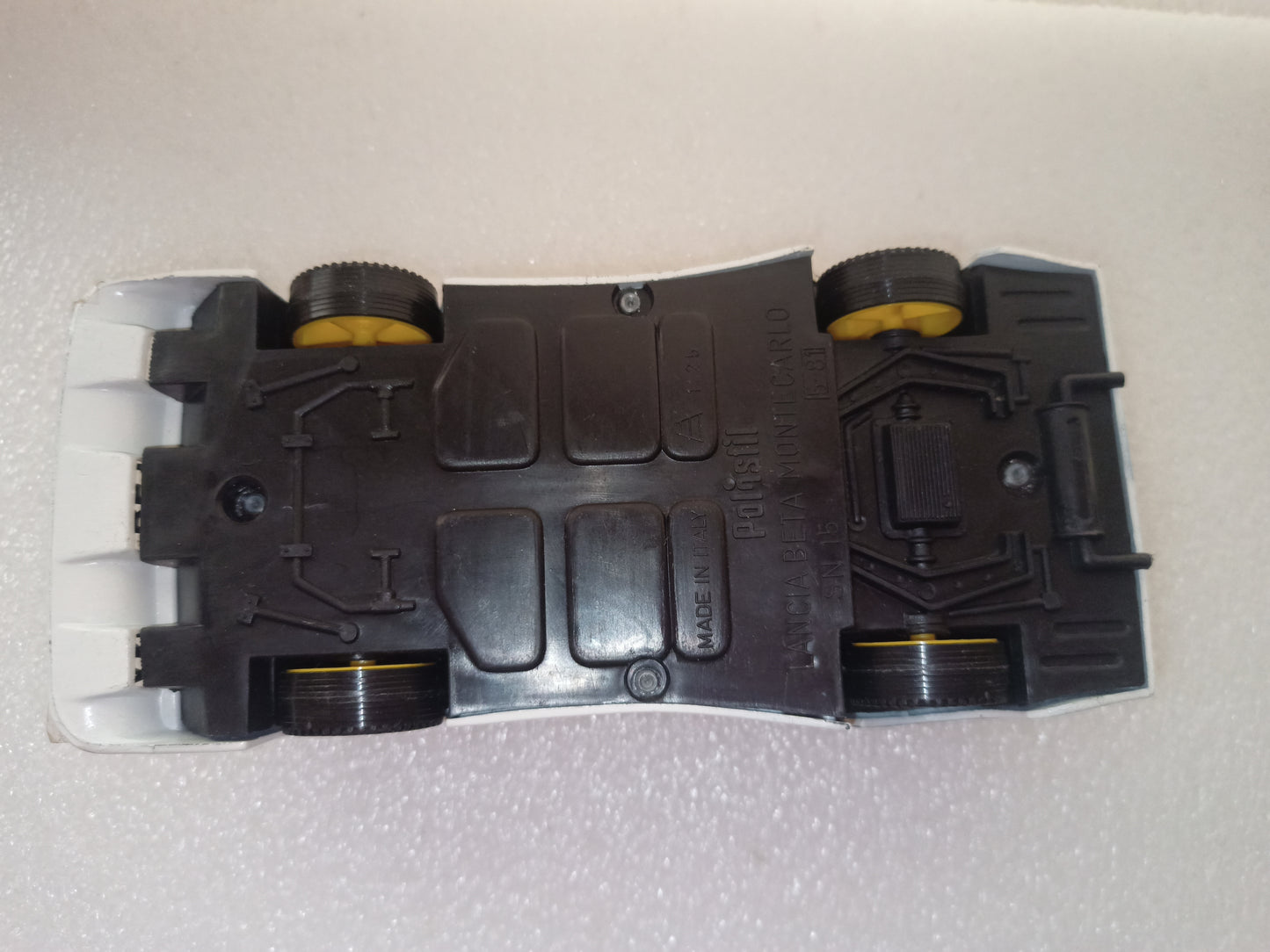 Lancia Beta Montecarlo Polistil
Scala 1:25 Cod.SN15