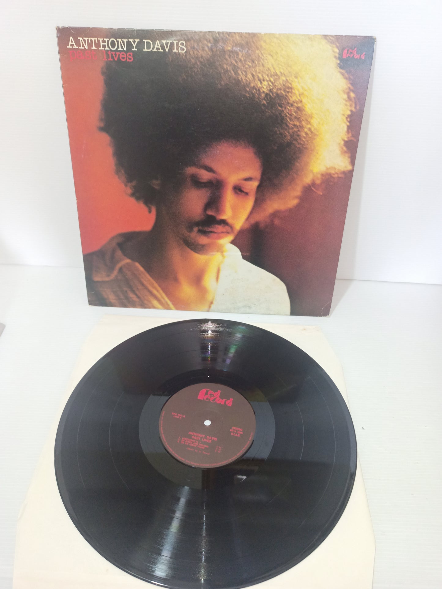 Past Lives Anthony Davis LP 33 Giri
Edito nel 1978 da  Red Record Cod.VPA 134
Genere:Jazz