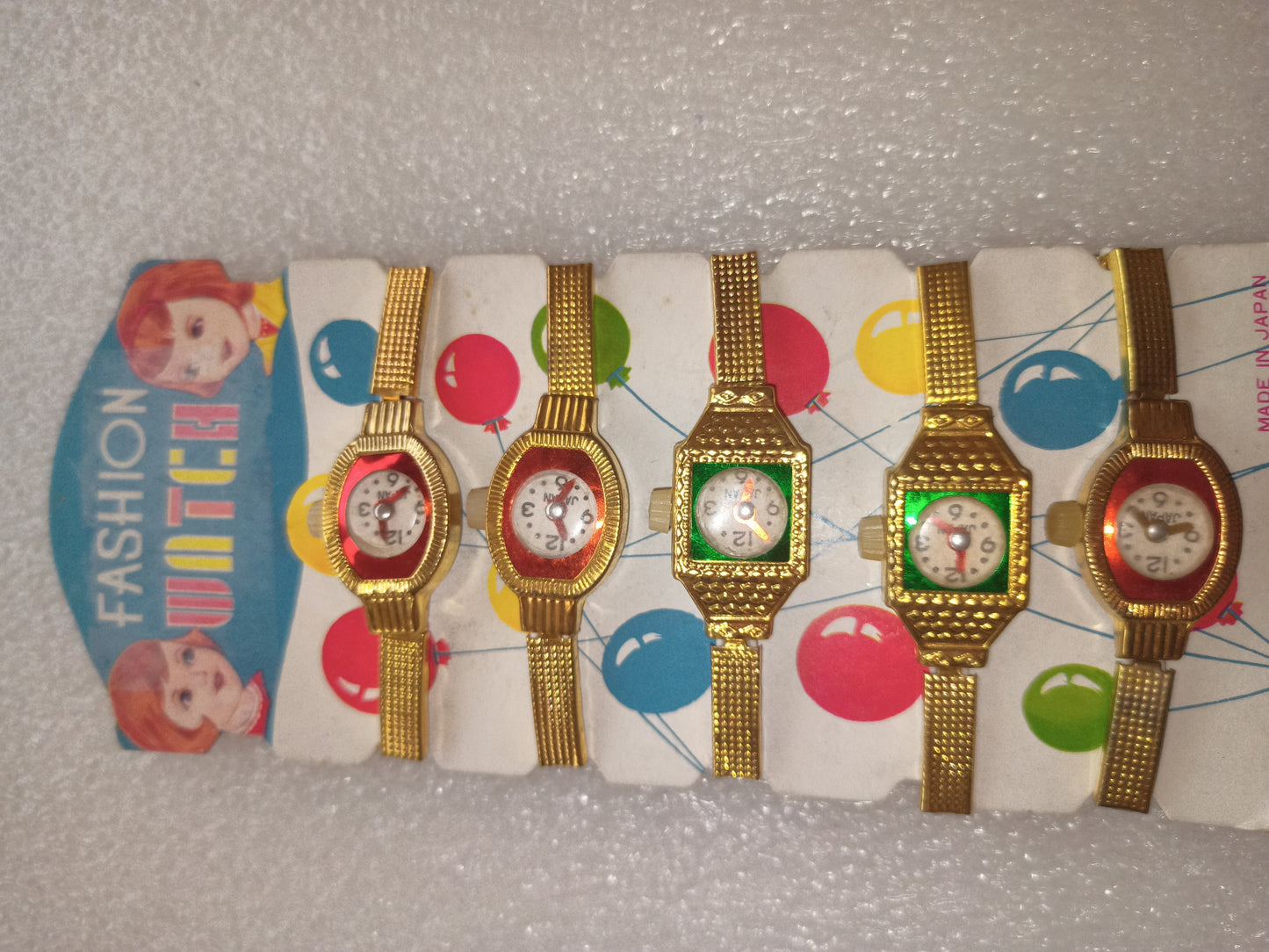 Orologi Giocattolo Fashion Watch

Made in Japan

Anni 60