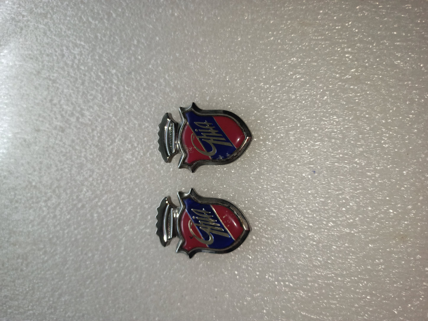 2 Stemmi Ghia Ford Originali