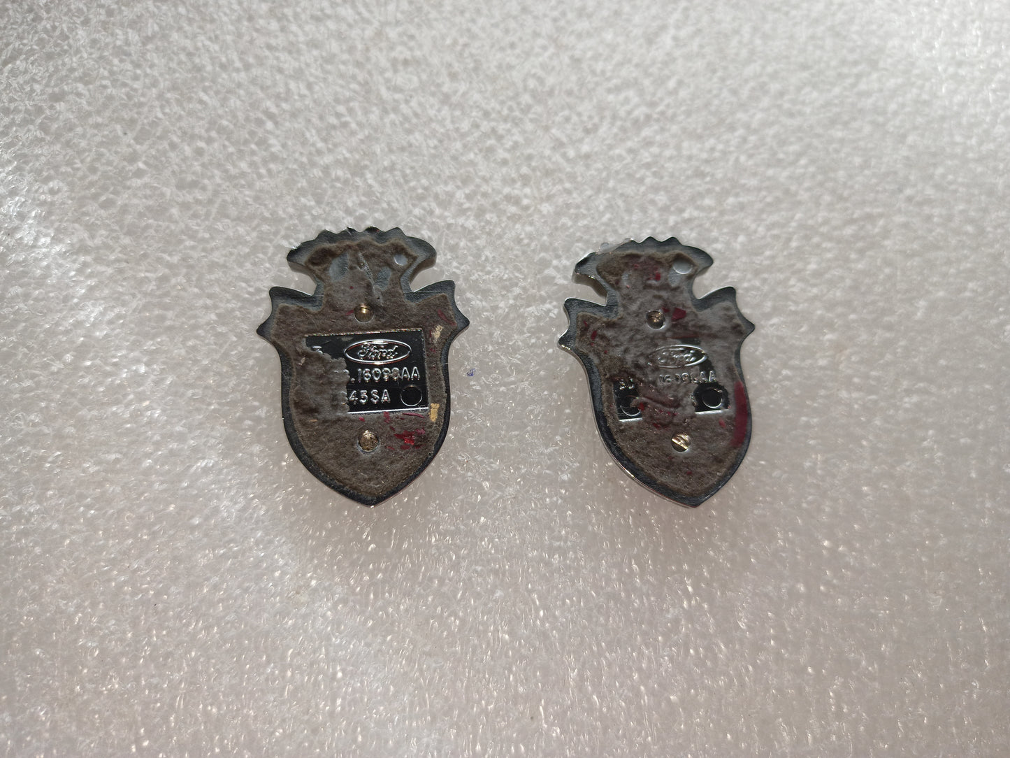 2 Stemmi Ghia Ford Originali