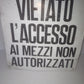 Cartello Di Divieto In Metallo Vintage
Misure 34 x 25 cm