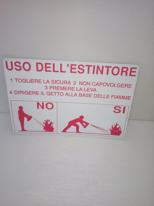 Cartello Segnaletico Sicurezza In Metallo
Misure 30 x 20 cm