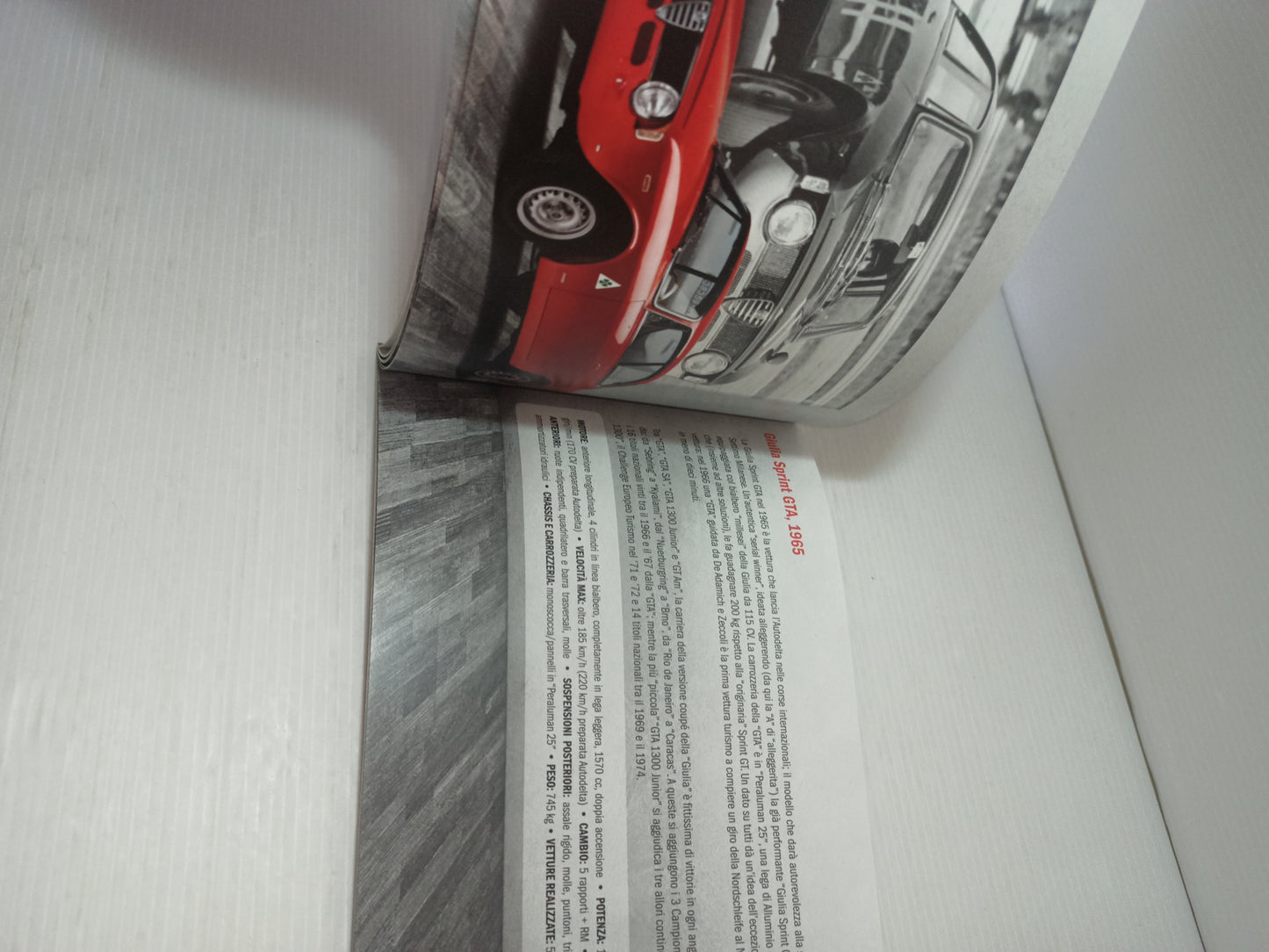 Alfa Romeo libretto pubblicitario Passione Corse