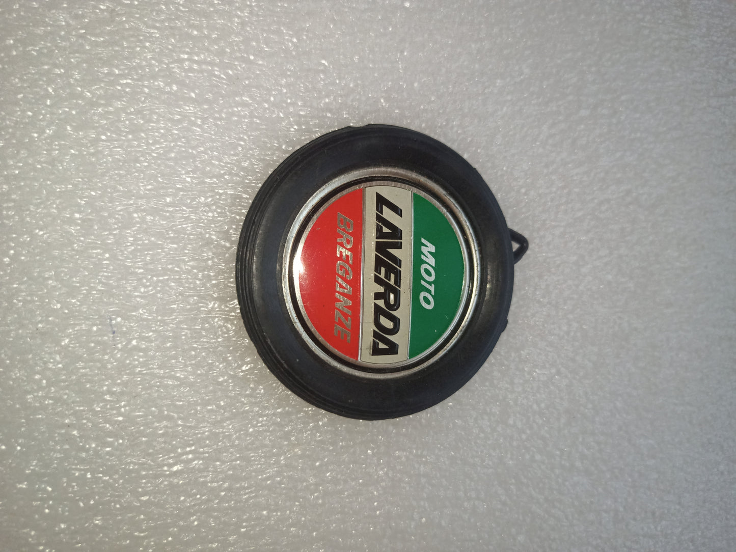 Moto Laverda Breganze  Stemma In Latta E Plastica
Anni 60