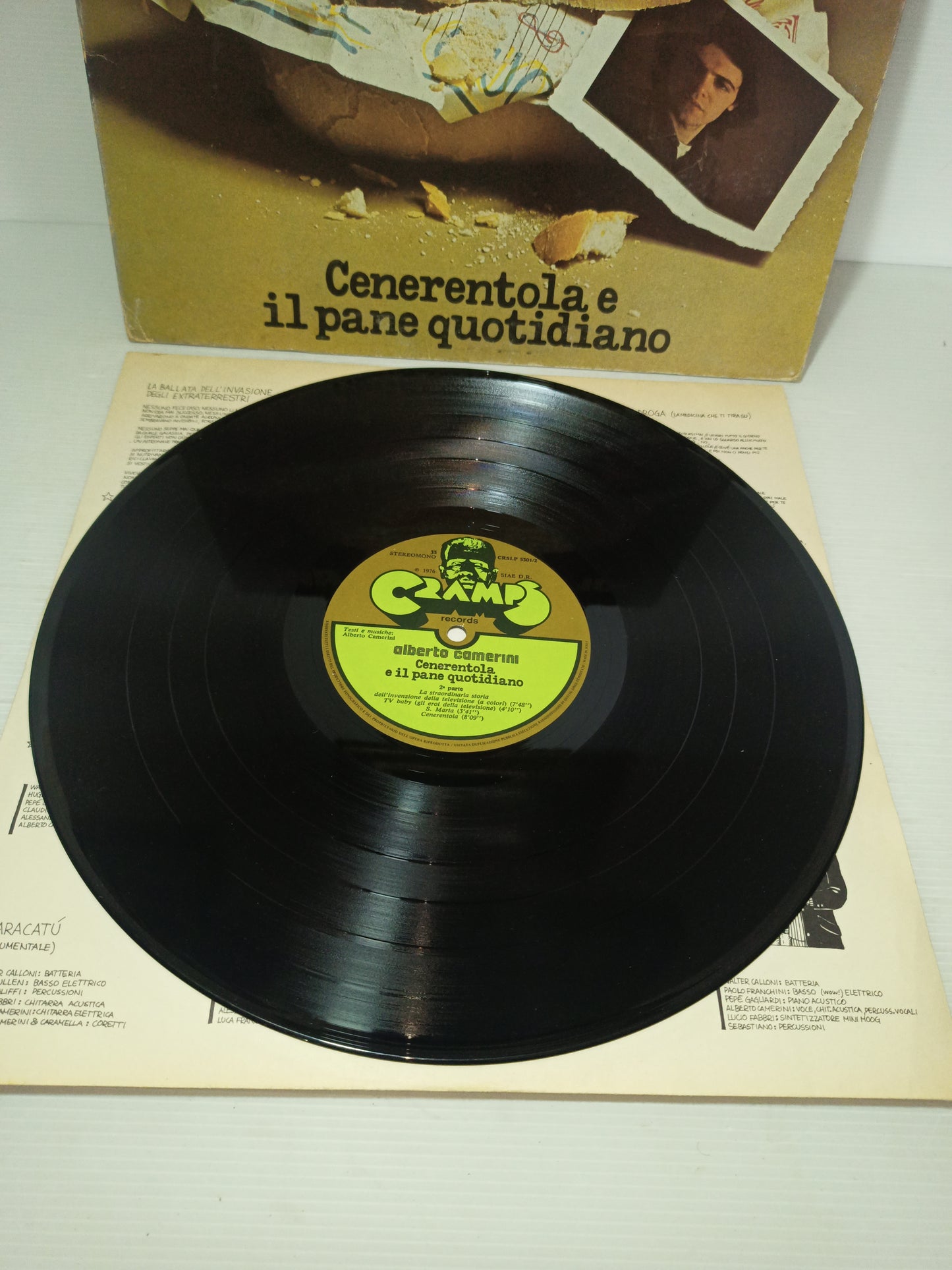 Cenerentola E Il Pane Quotidiano Alberto Camerini LP 33 giri