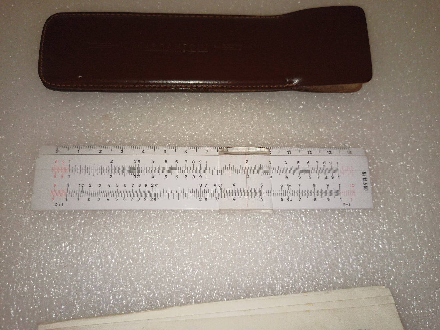 Regolo Calcolatore Marcantoni Anni 60
In plastica