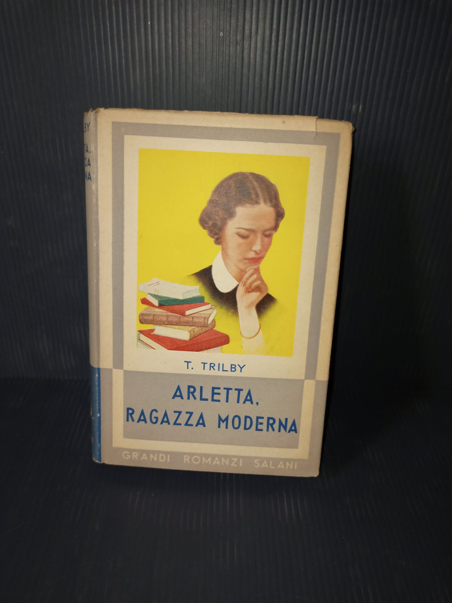 Book Arletta Modern Girl, Salani 1952