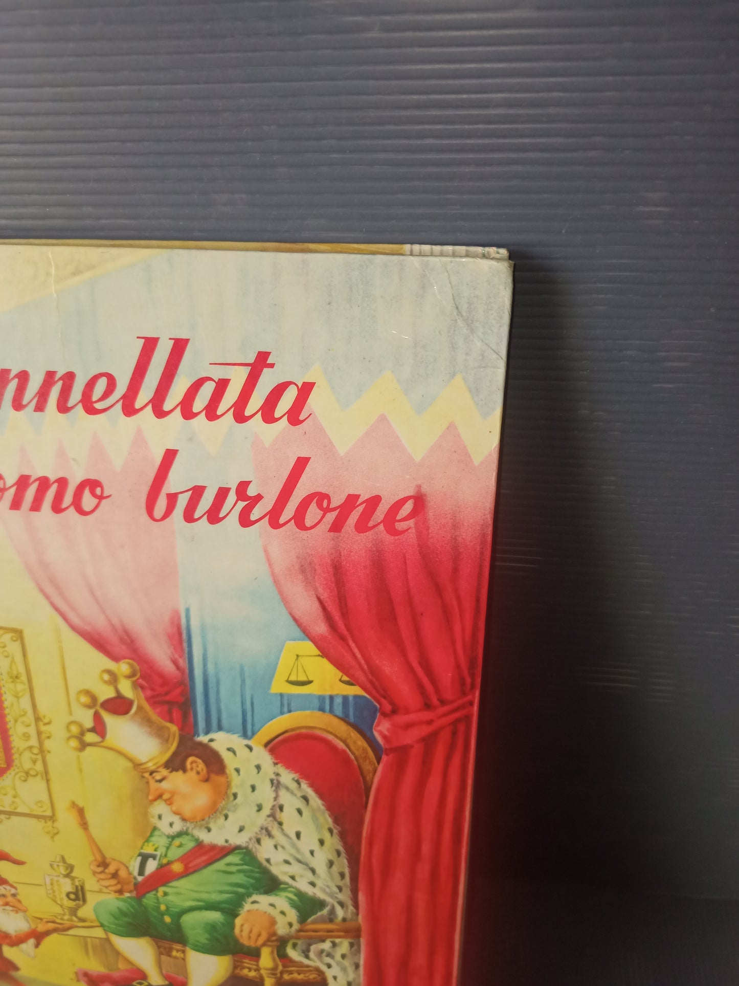 King Tonnella E Gnome Prankster book, original Piccoli publishing house from the 1960s READ