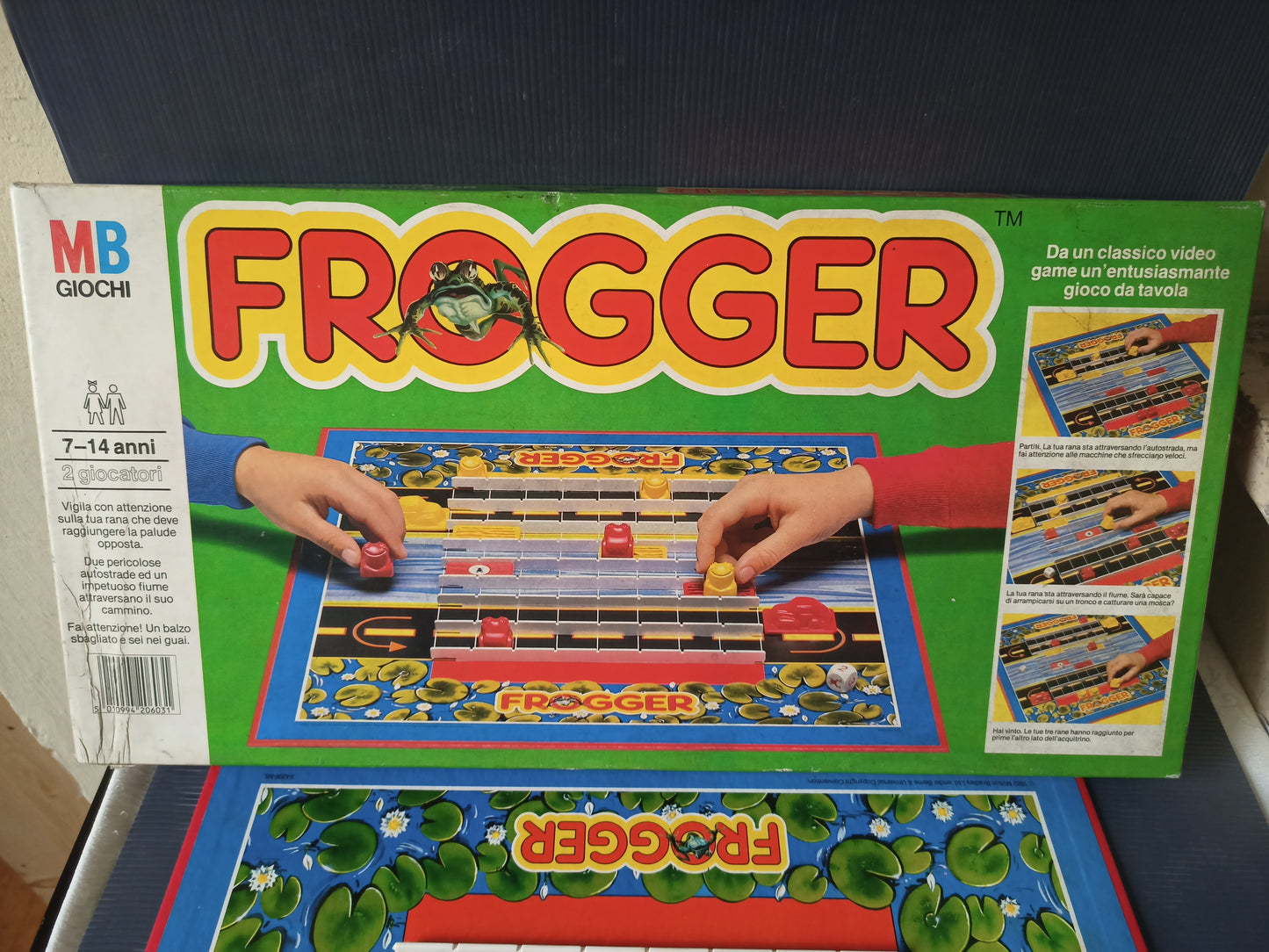 Frogger board game, original MB from the 80s