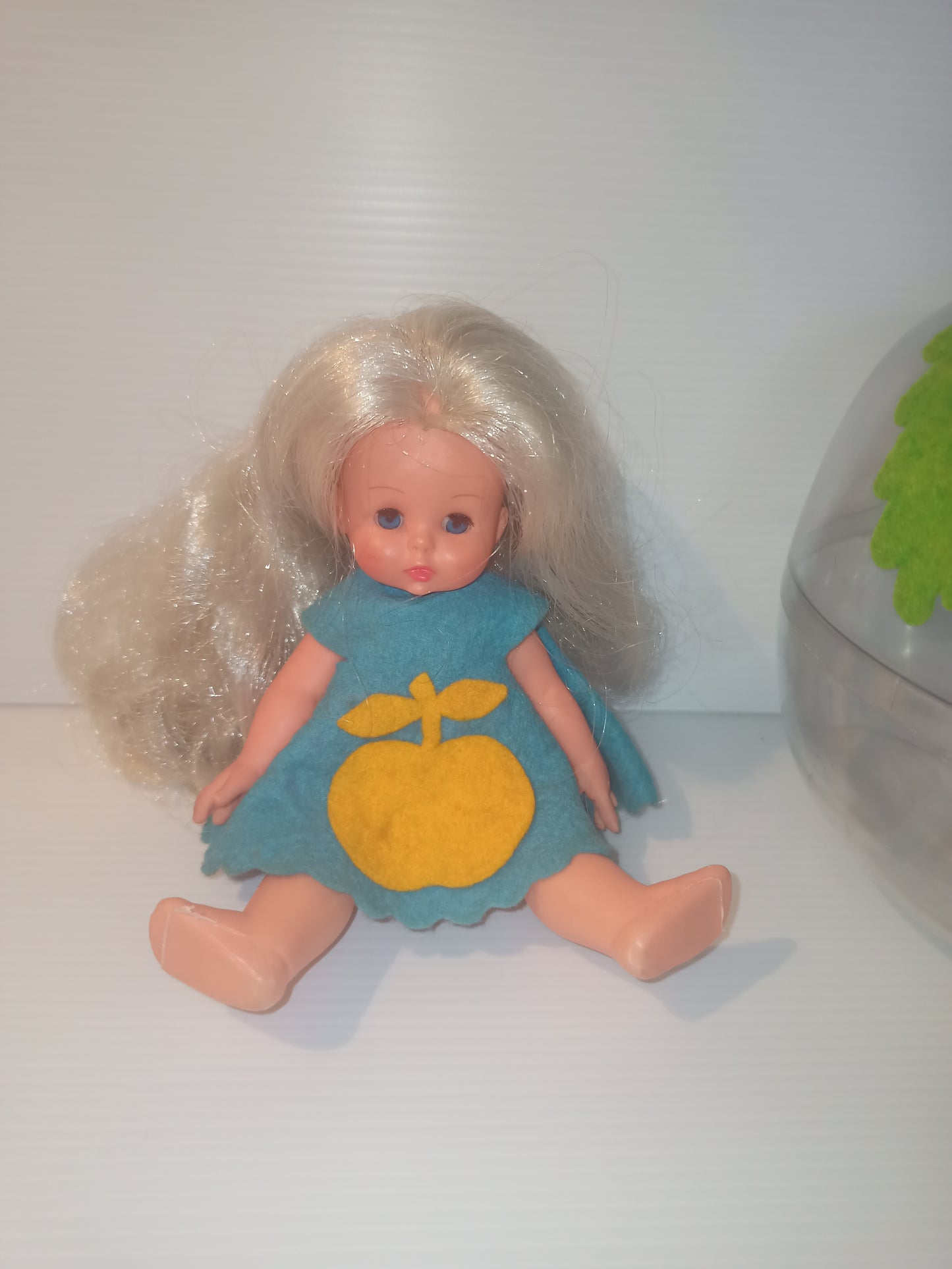 Eva Nella Mela doll, original Furga from the 70s