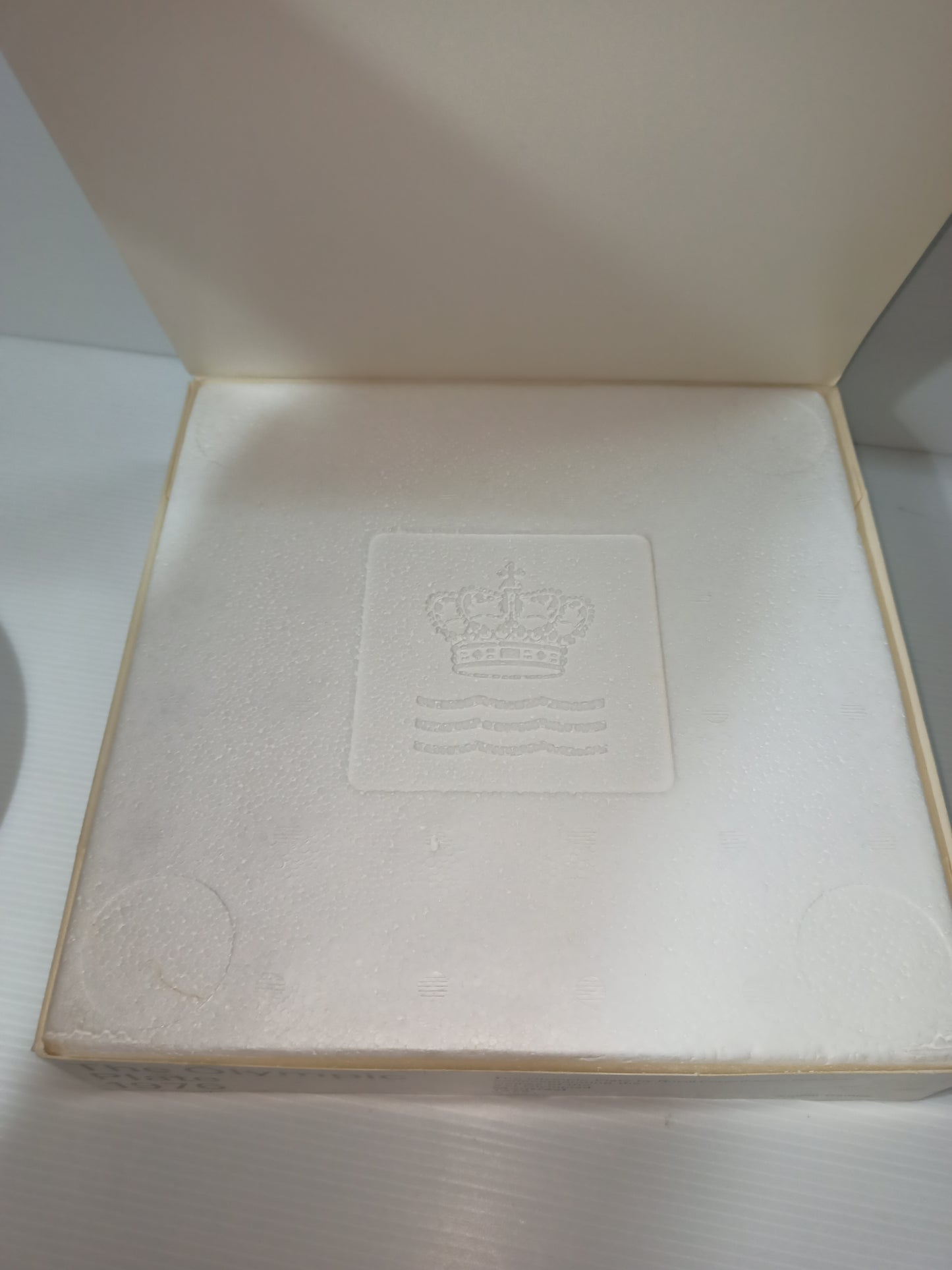 Royal Copenhagen 1976 Montreal Olympics plate with box