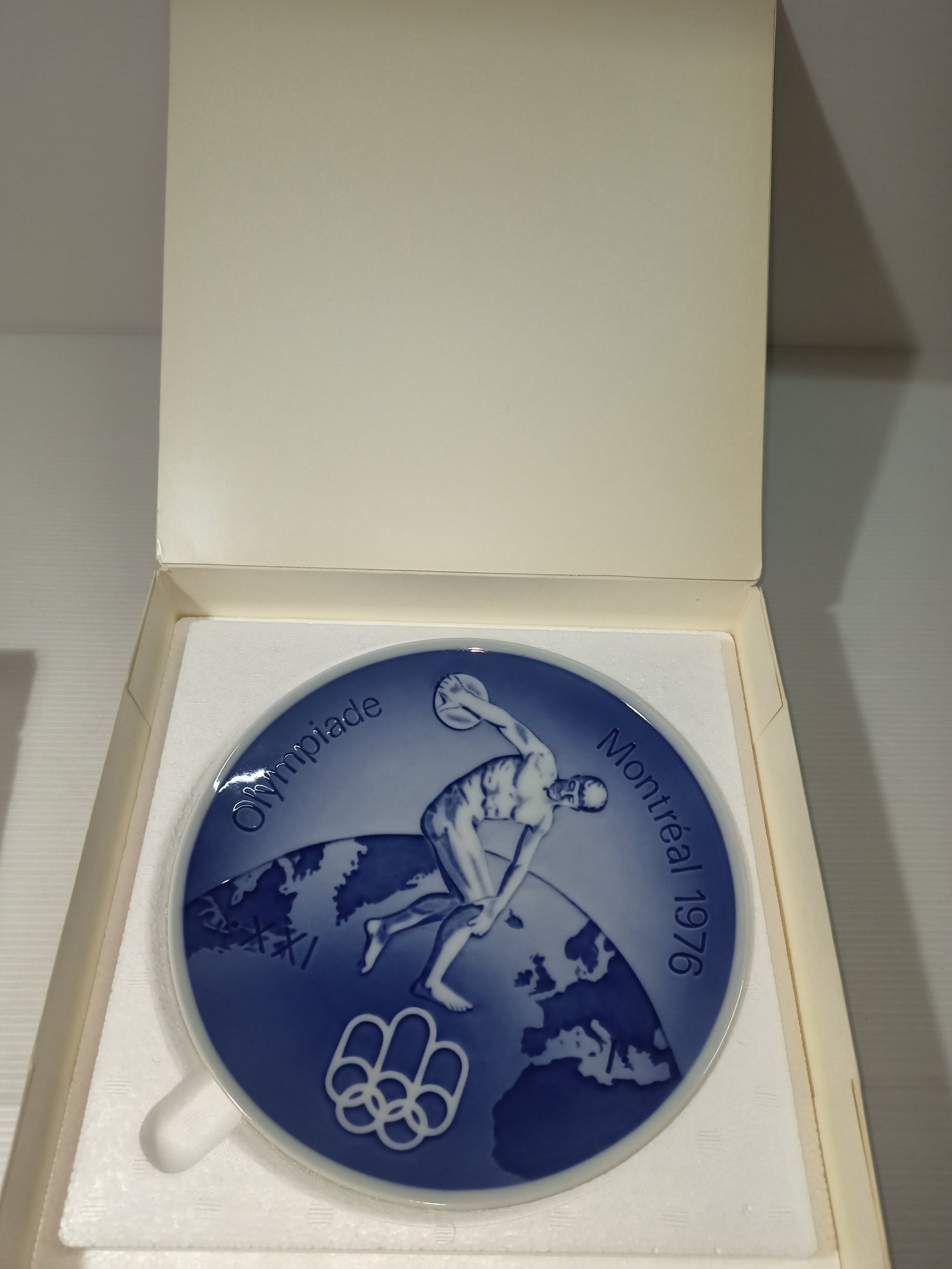 Royal Copenhagen 1976 Montreal Olympics plate with box