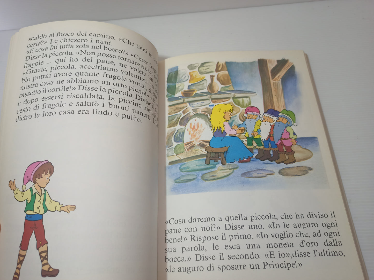 Libro Il Mondo Delle Fiabe,
Gruppo Editoriale Rubricart 1986