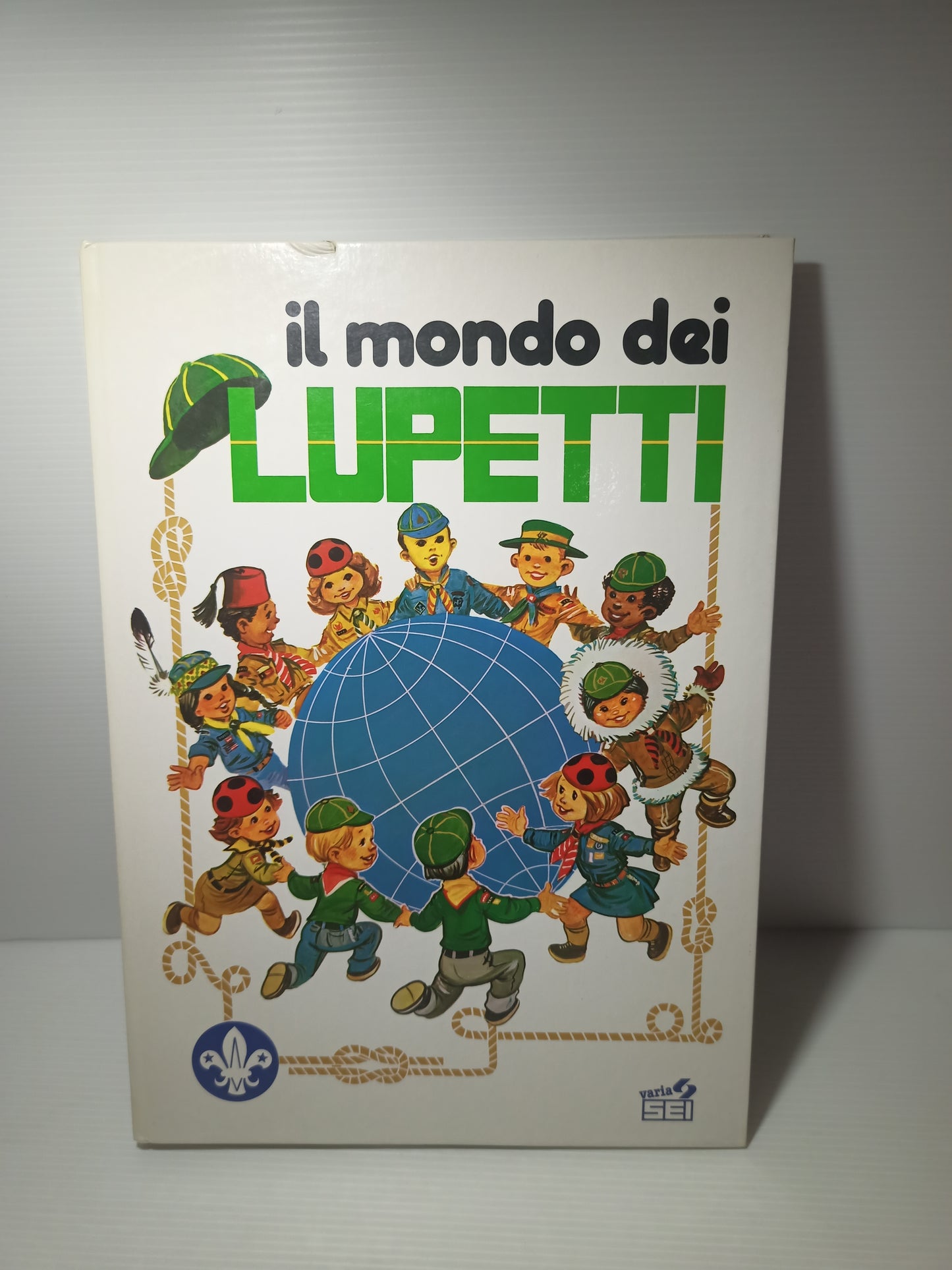 Libro Il Mondo Dei Lupetti, 1987