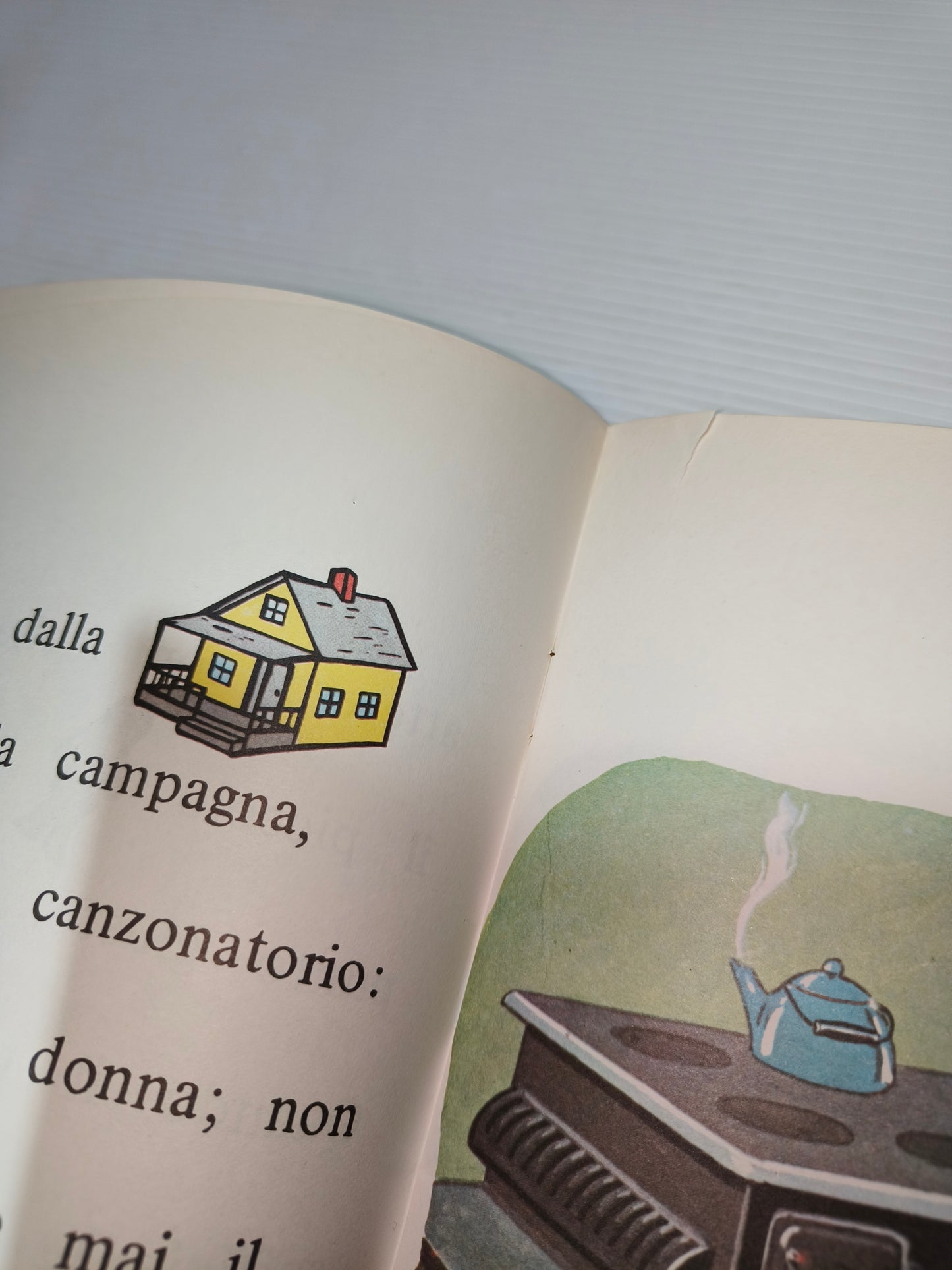 Libro Il pupazzetto di panpepato, storielle figurate 1977