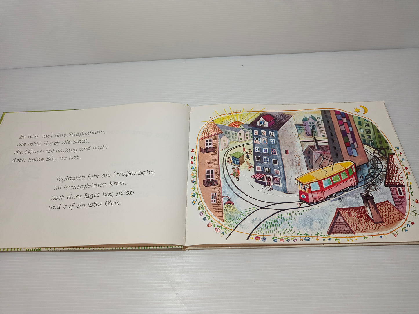 Libro bambini in tedesco Die Ganz Besonders Nette Strassenbahn, anni 70