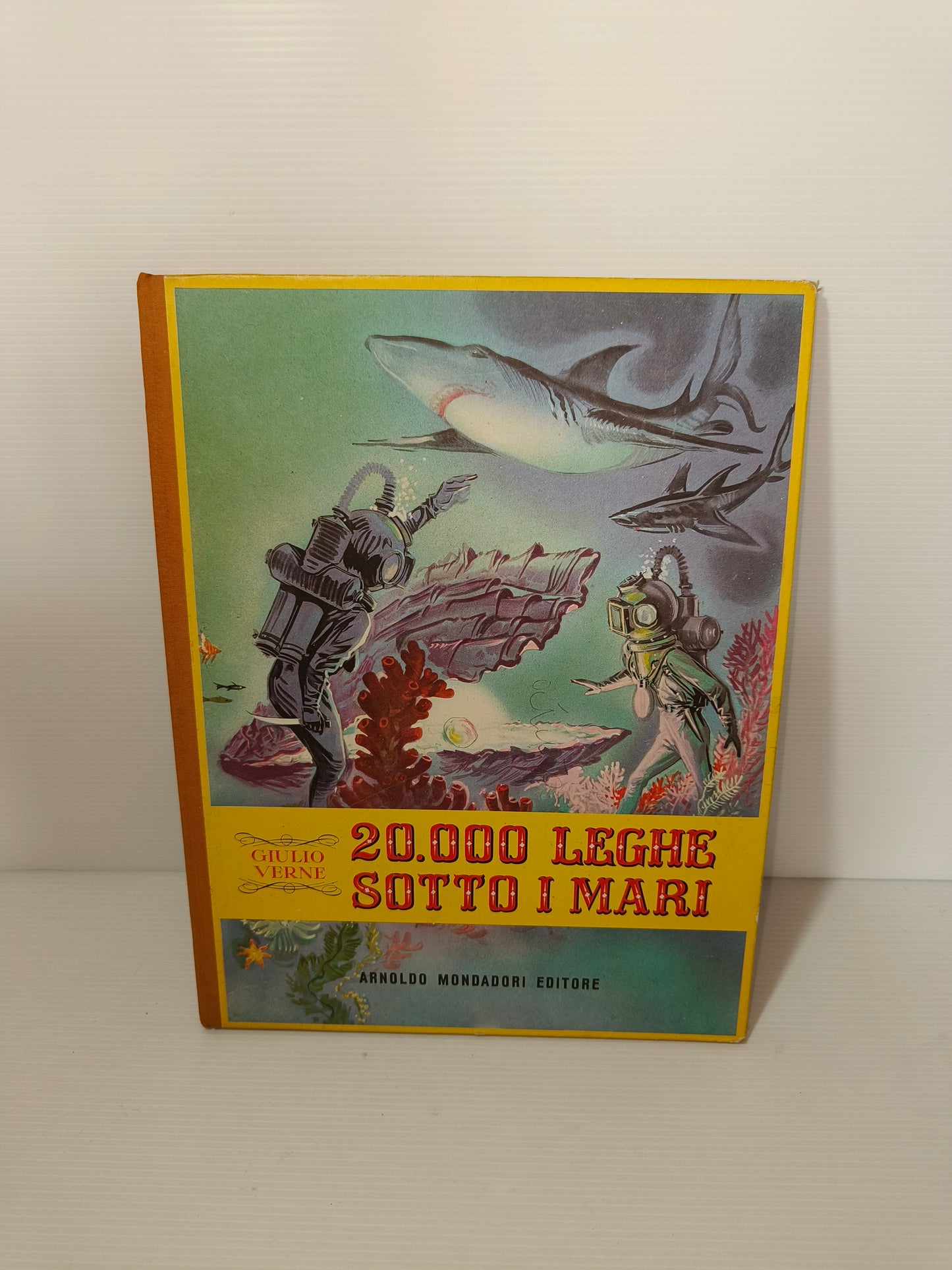 Libro 20.000 Leghe Sotto I Mari, 1955 LEGGI