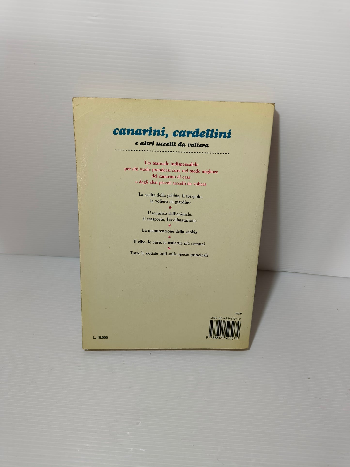 Libro Canarini, cardellini e altri uccelli da voliera, DeAgostini 1995