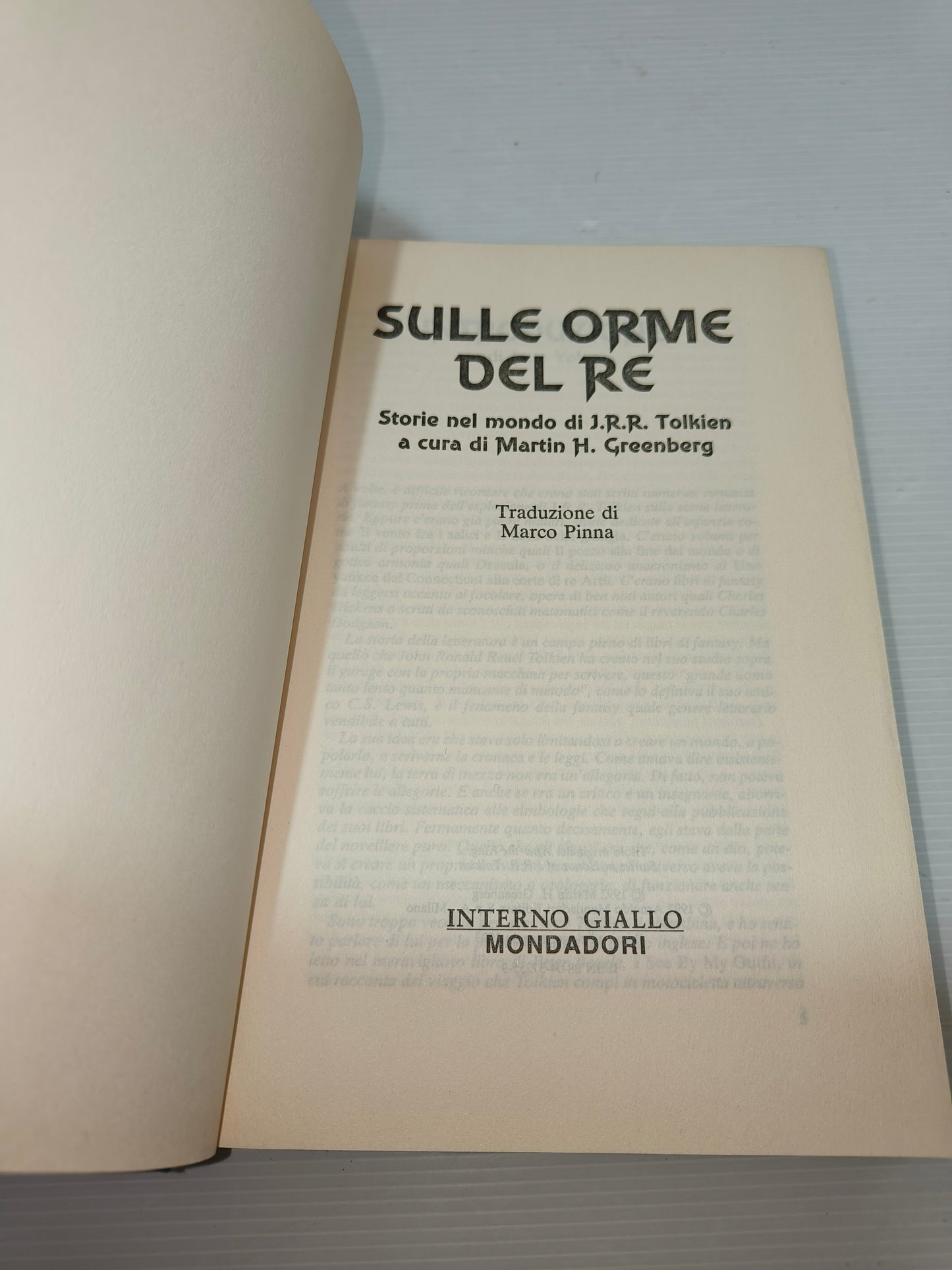 Libro Sulle orme del re, H.Greenberg Mondadori 1993