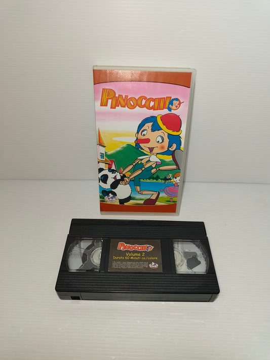 VHS Pinocchio, Mondo