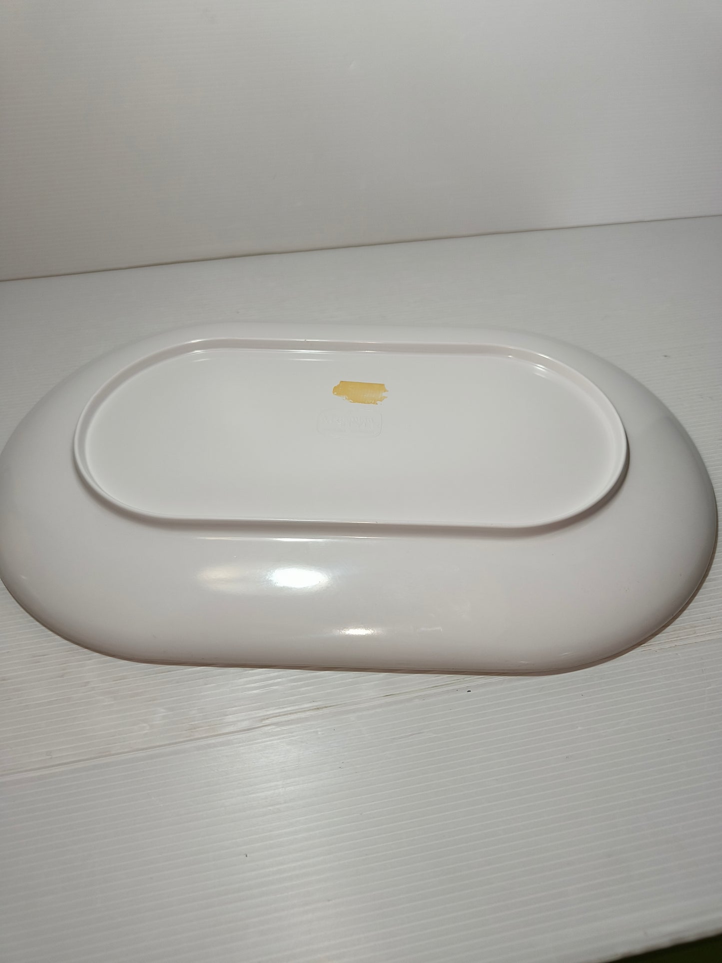 Vassoio in melamina anni 70, LEGGI