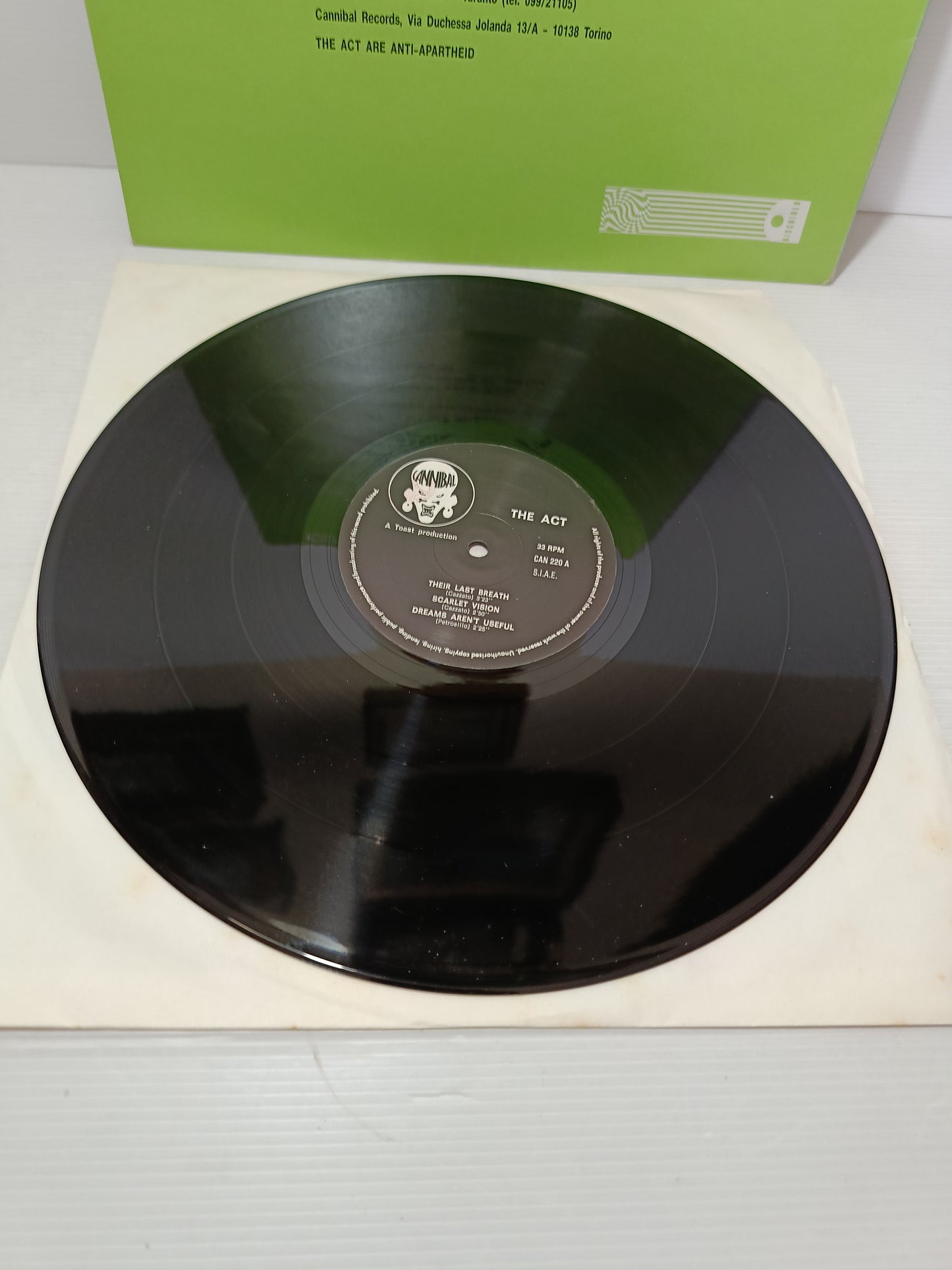 Dream Aren't Usegel The Act Lp 33 Giri
Edito nel 1986 da Cannibal Records Cod.CAN 220