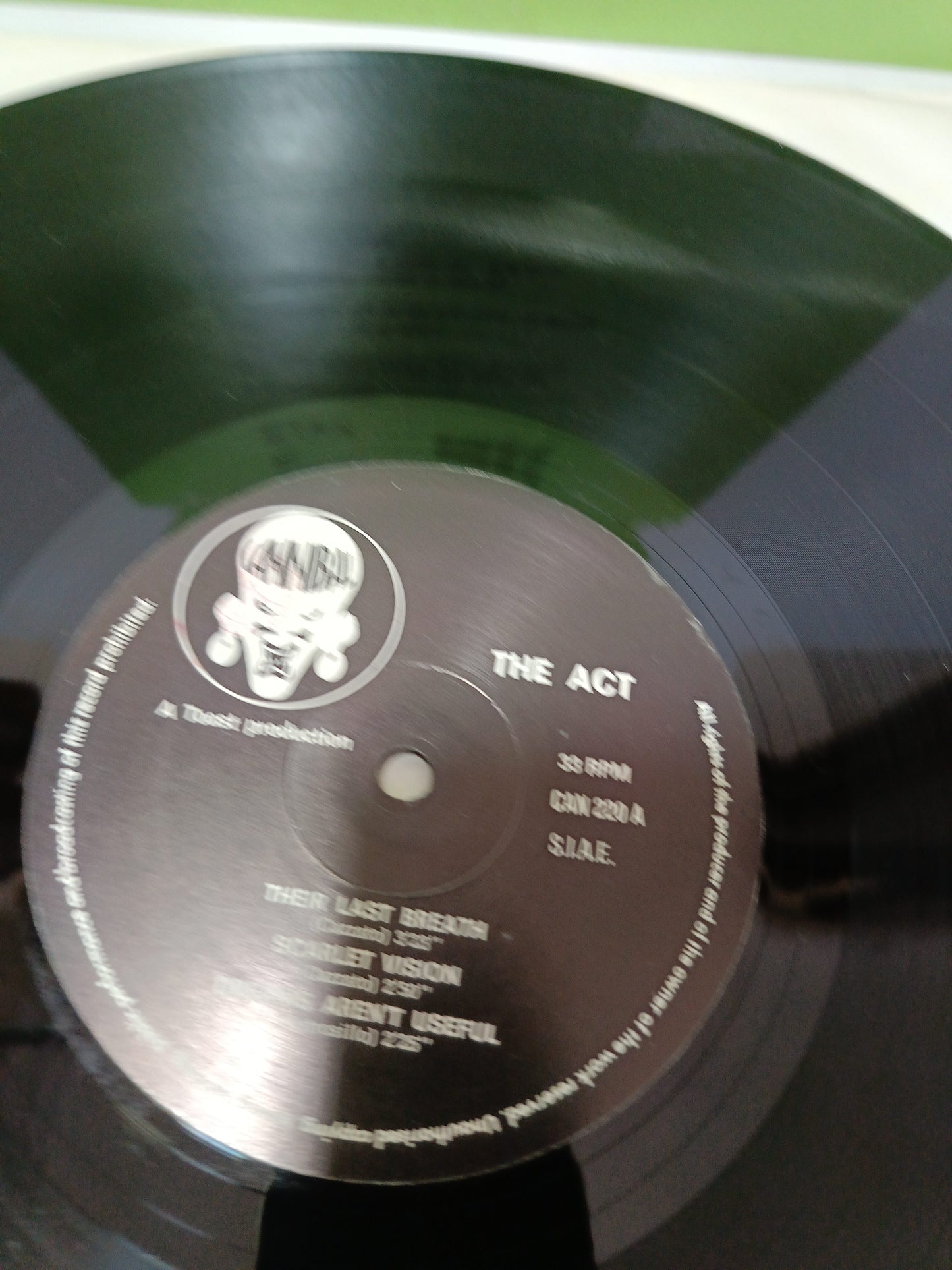 Dream Aren't Usegel The Act Lp 33 Giri
Edito nel 1986 da Cannibal Records Cod.CAN 220