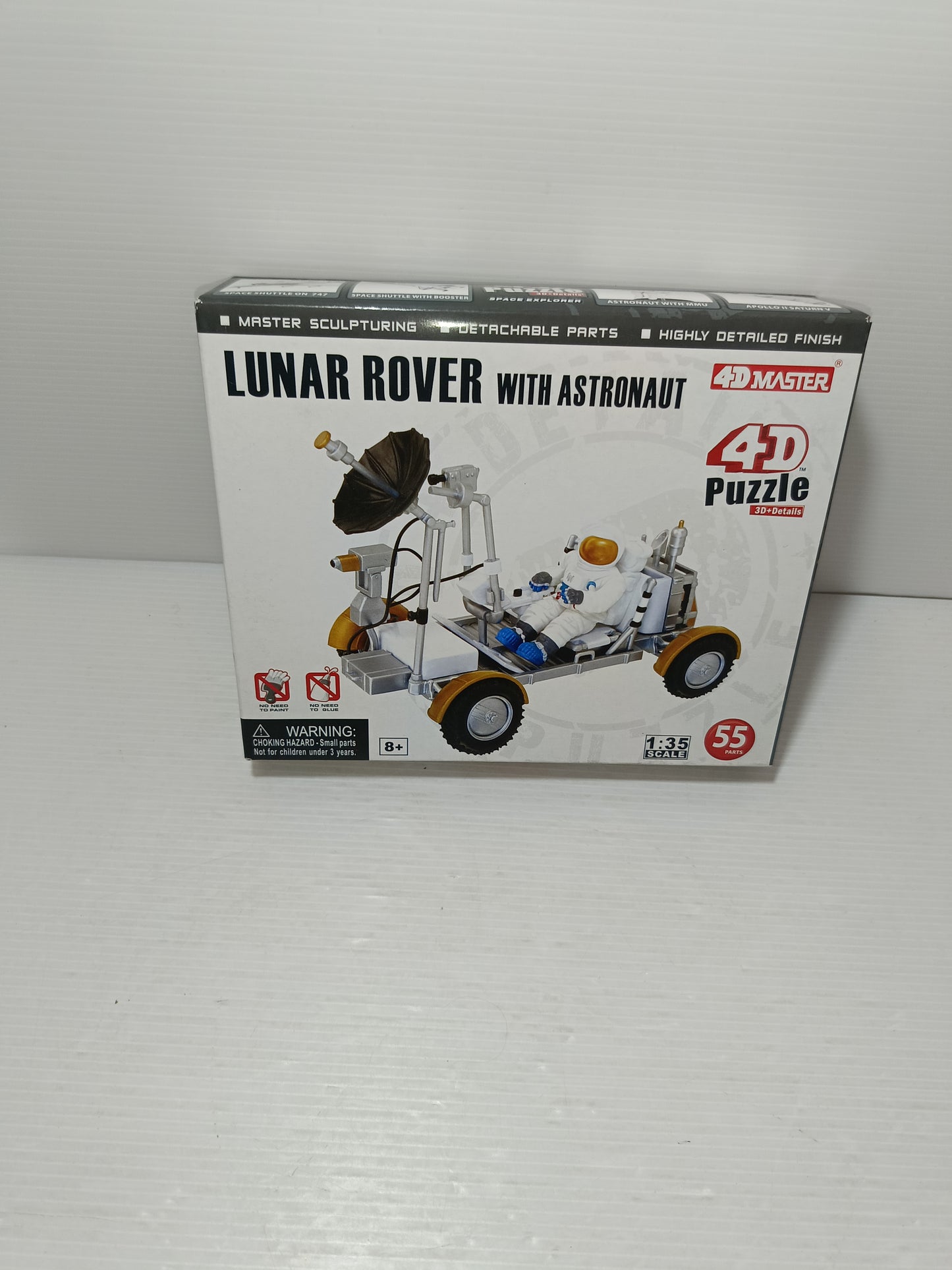 Lunar Rover with astronaut Puzzle 4D Master
Scala 1:35
Pezzi n.55