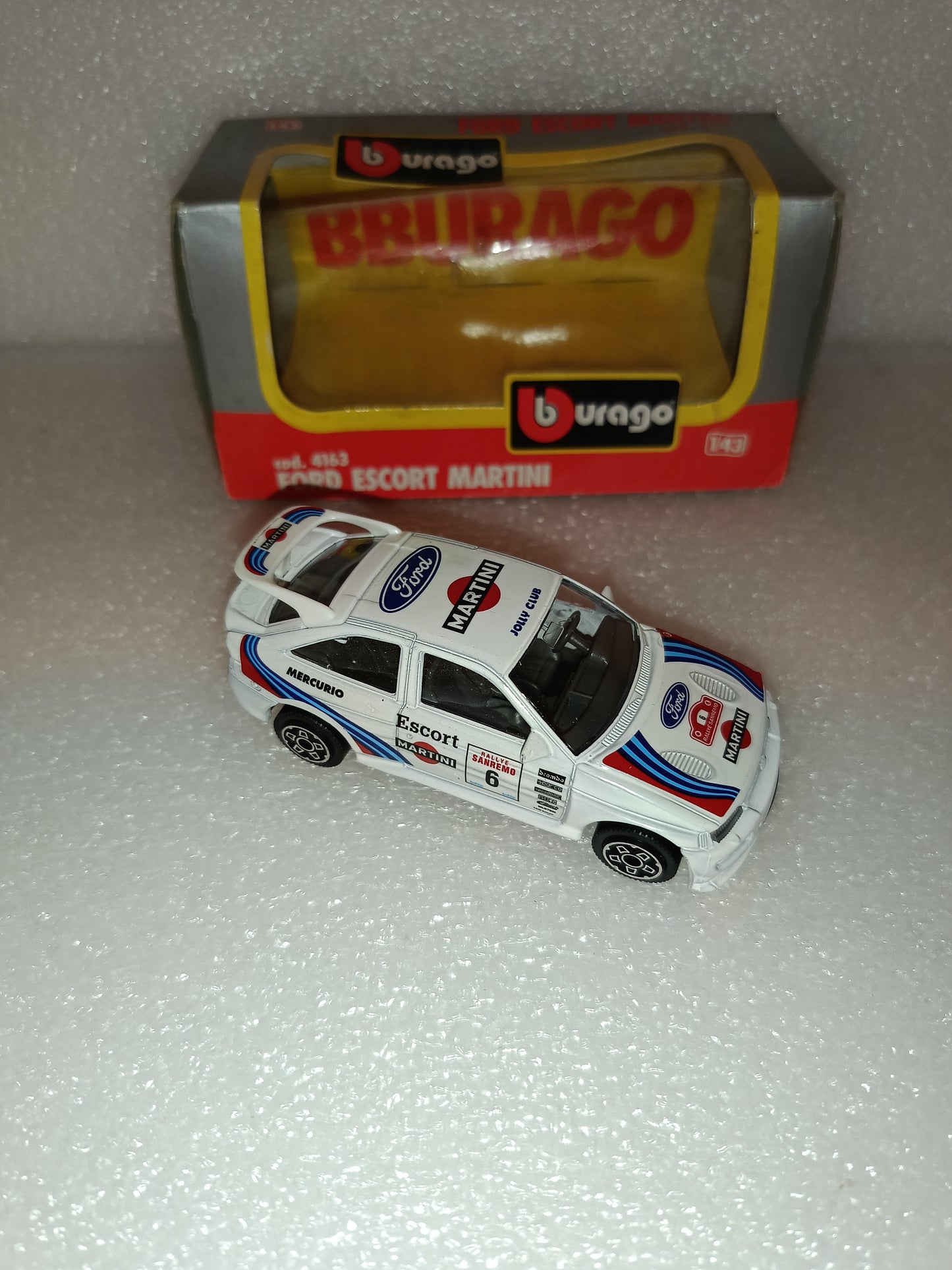 Ford Escort Martini Bburago
Scala 1:43