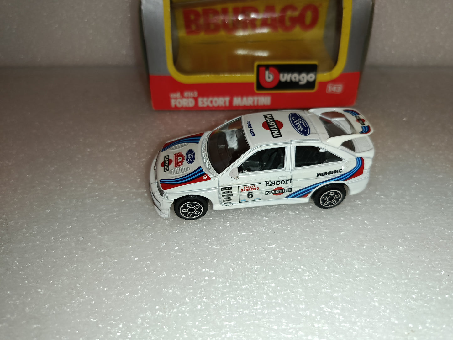 Ford Escort Martini Bburago
Scala 1:43