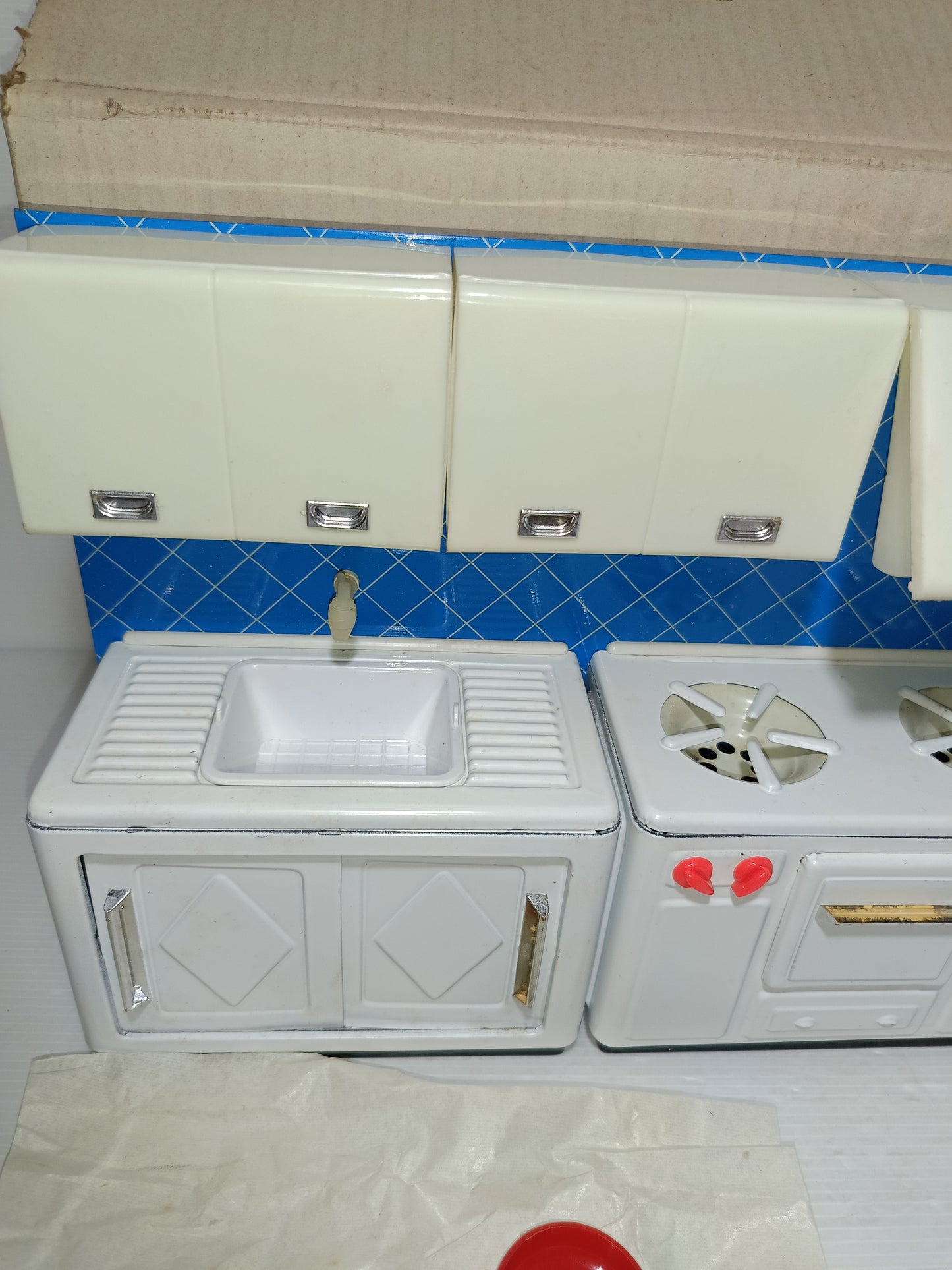 Parete Cucina Marchesini Art.572 In Latta E Plastica Anni 60
Made in Italy