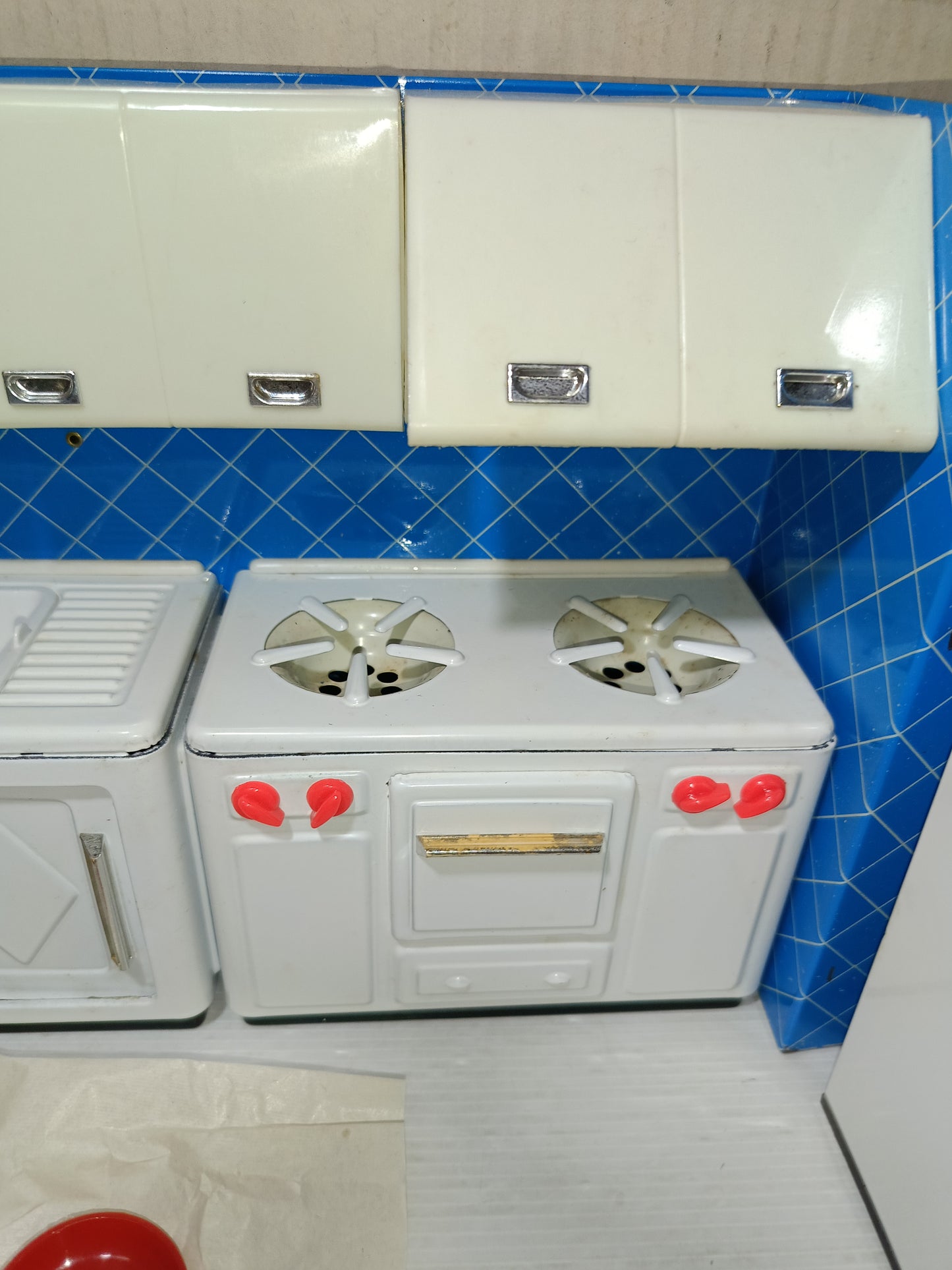 Parete Cucina Marchesini Art.572 In Latta E Plastica Anni 60
Made in Italy