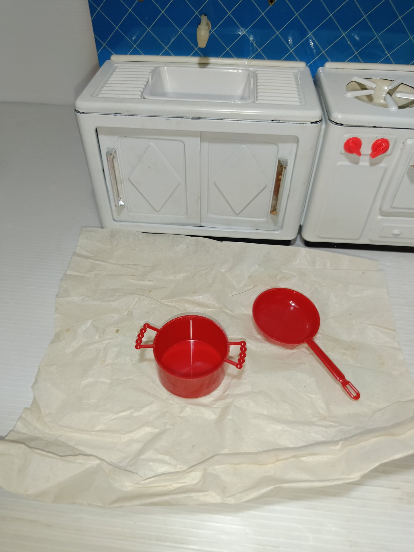 Parete Cucina Marchesini Art.572 In Latta E Plastica Anni 60
Made in Italy