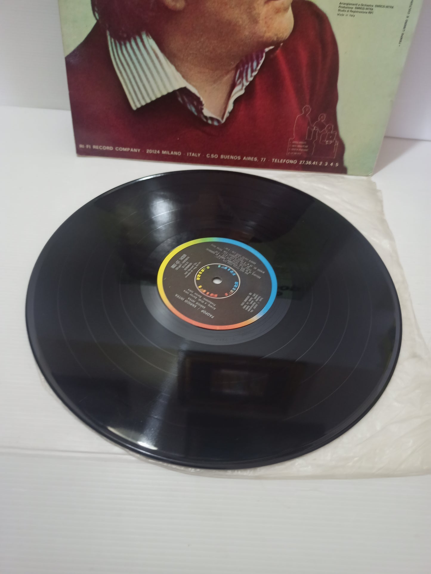 Paopop Enrico Intra LP 33 Giri
Edito nel 1975 da RiFi Cod.RDZ-ST 14259
Genere: electronic,jazz,Pop