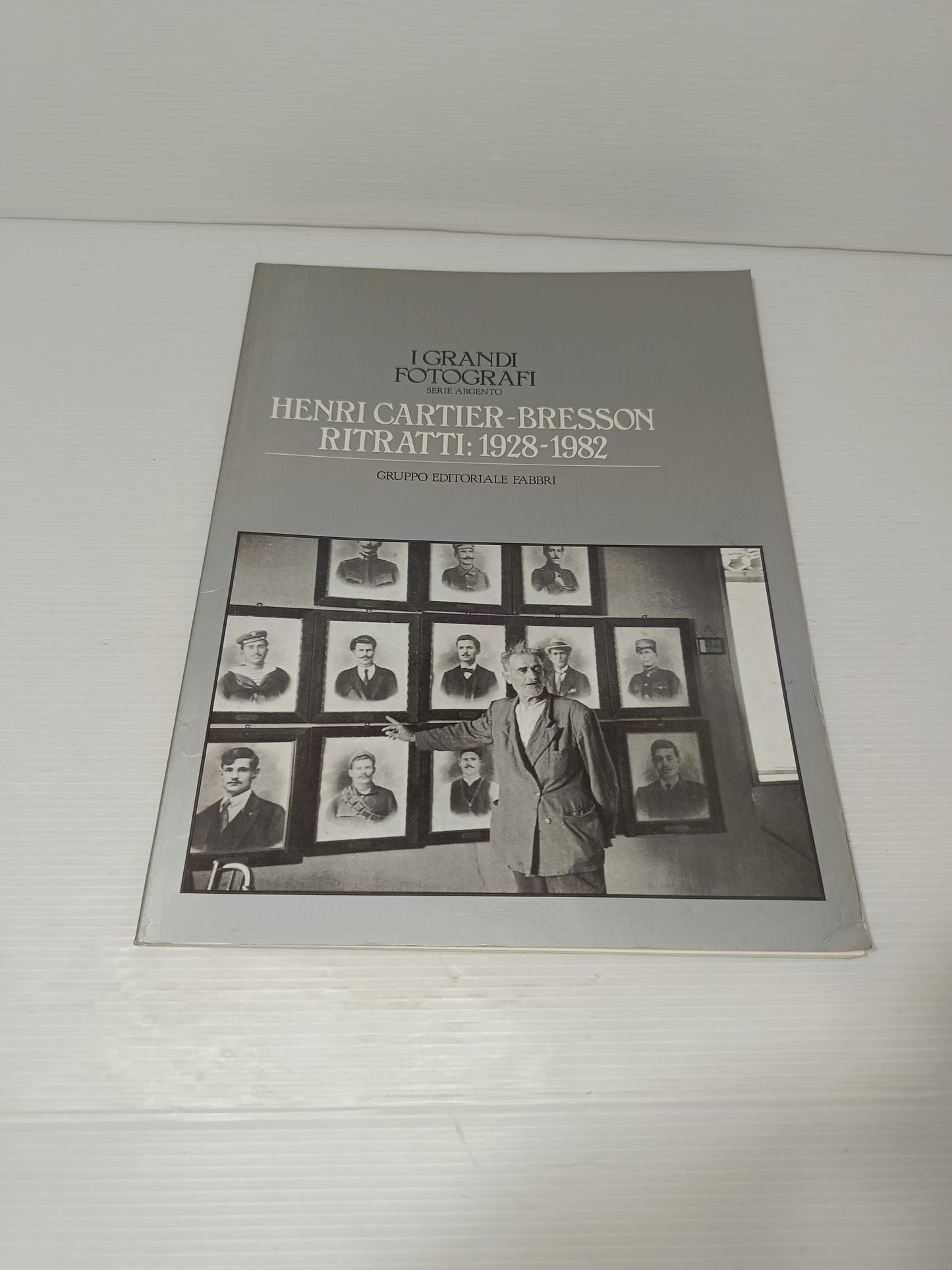 Henri Cartier -Bresson Ritratti 1928/82
Edito nel 1983 da Gruppo Editoriale Fabbri