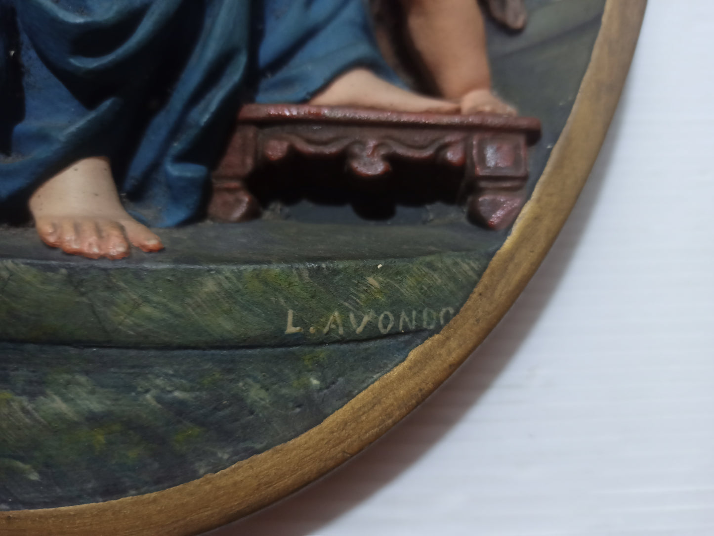 Scultura Madonna Della Seggiola Luigi Avondo Antica
In scagliola/gesso
Firmata sul retro